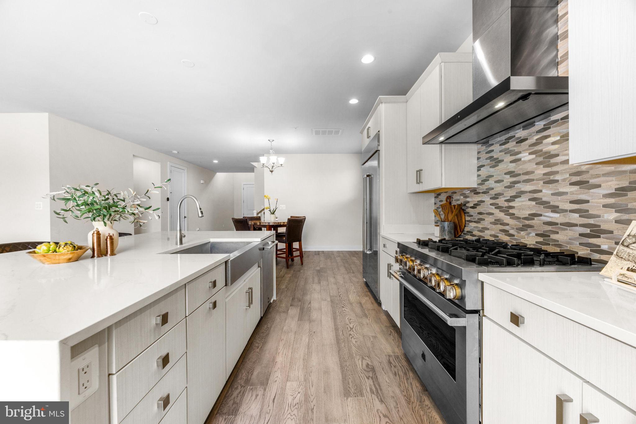 TURF VALLEY - Residential