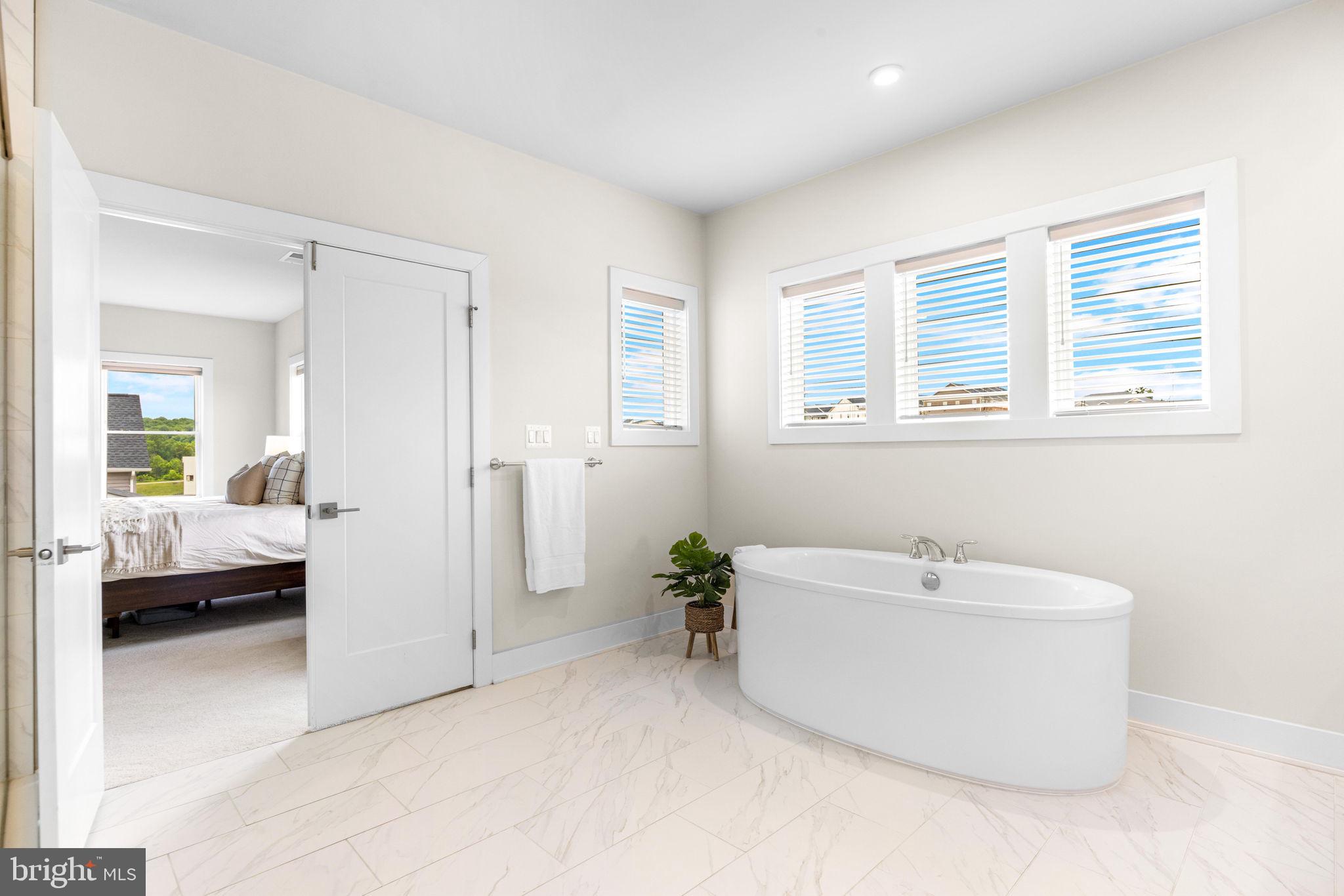 TURF VALLEY - Residential