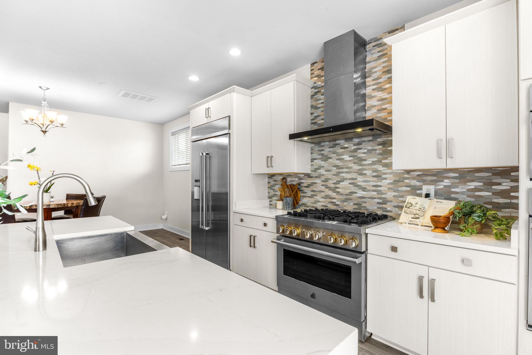 TURF VALLEY - Residential