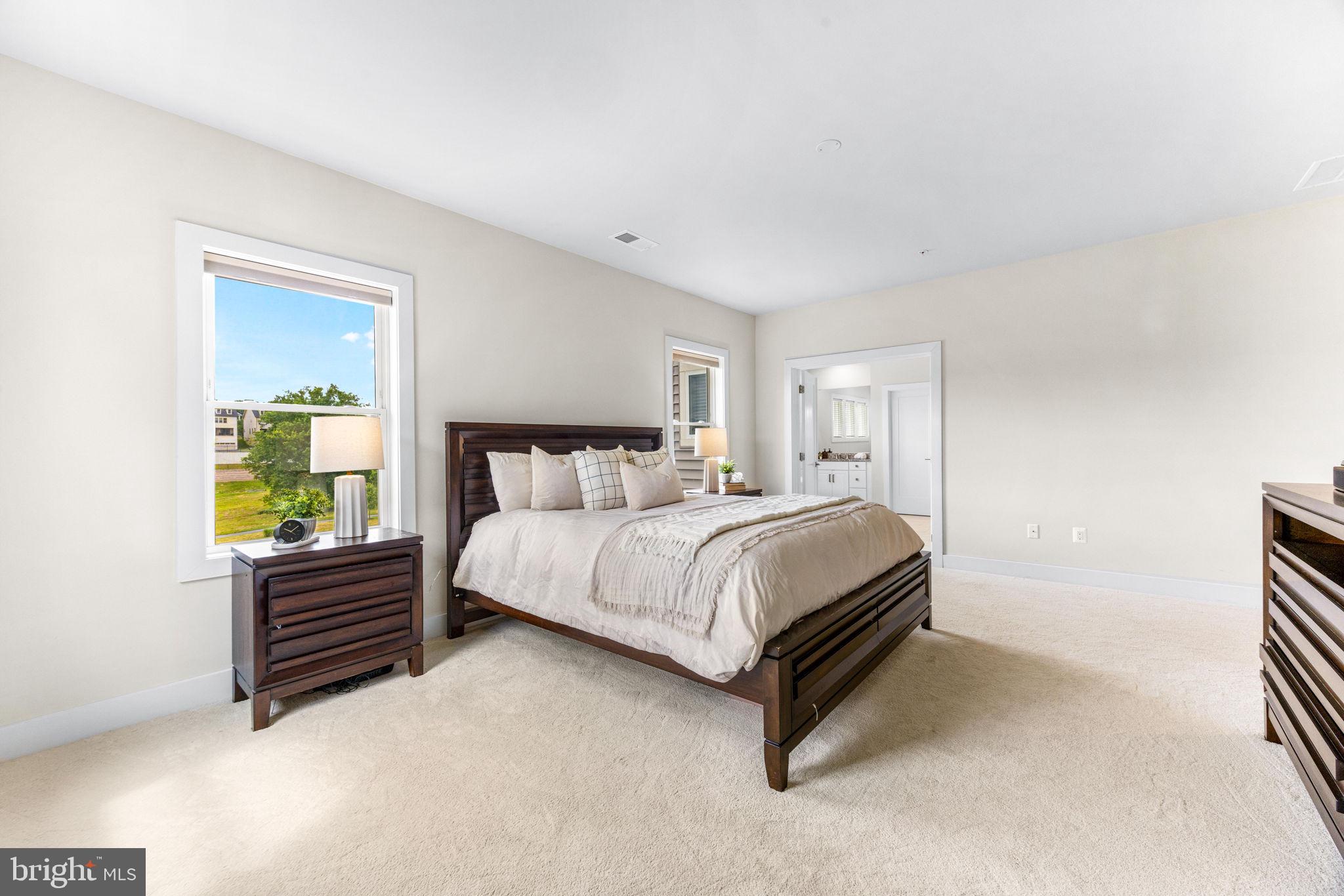 TURF VALLEY - Residential