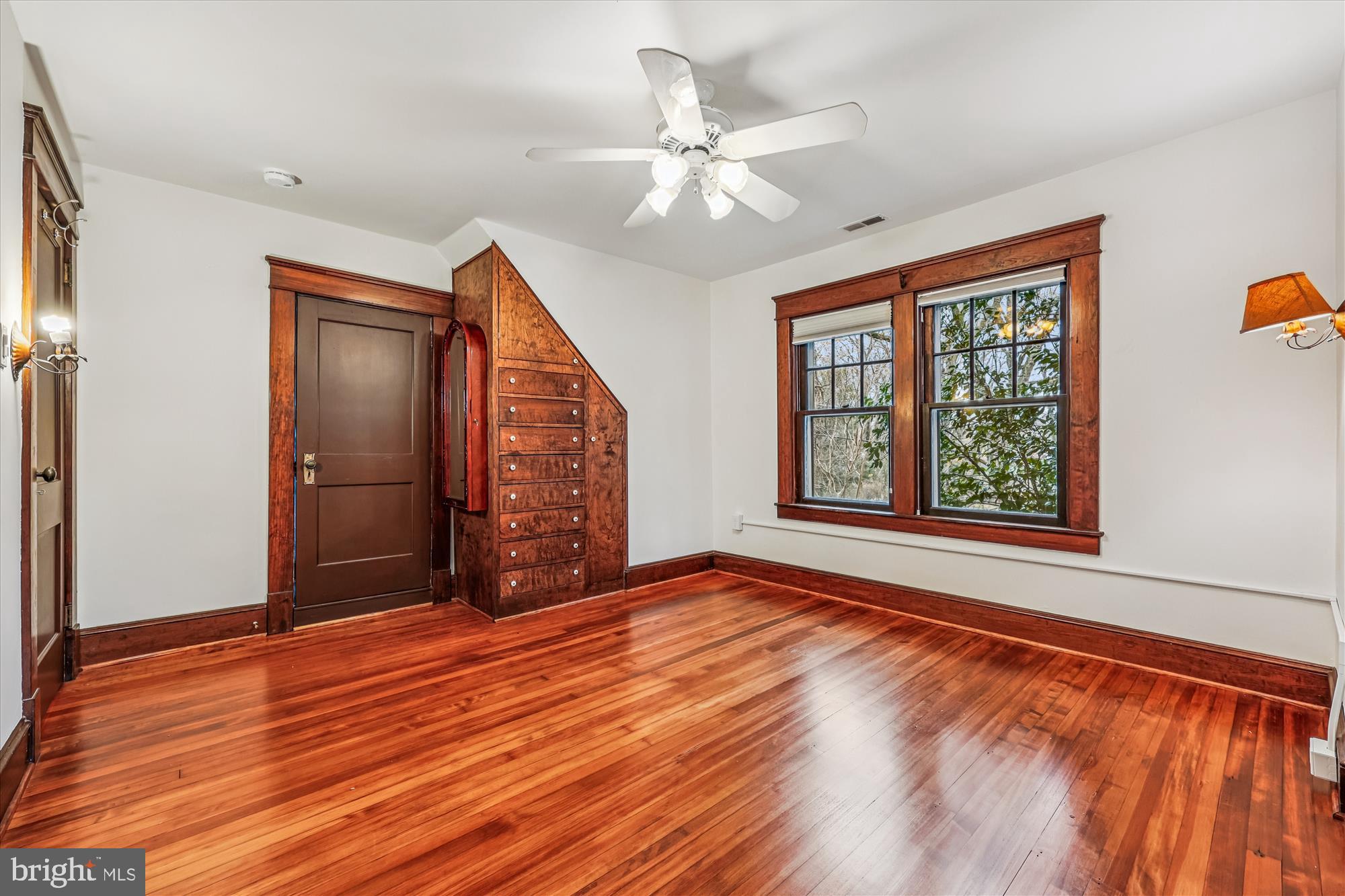 CAPITOL VIEW PARK - Residential