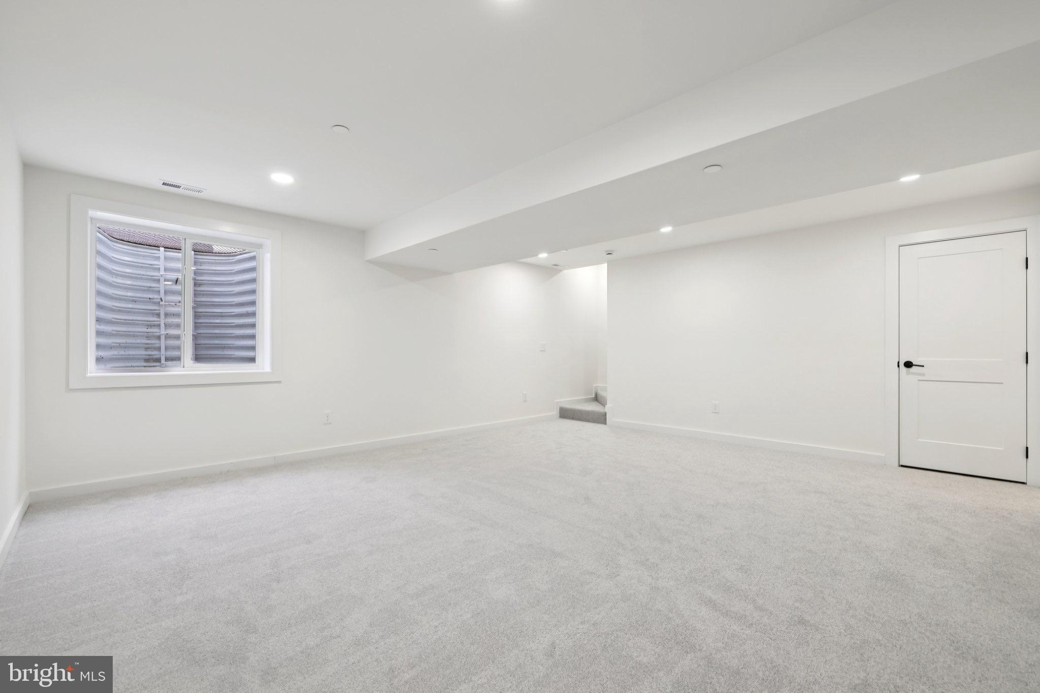 GLEN BURNIE HEIGHTS - Residential