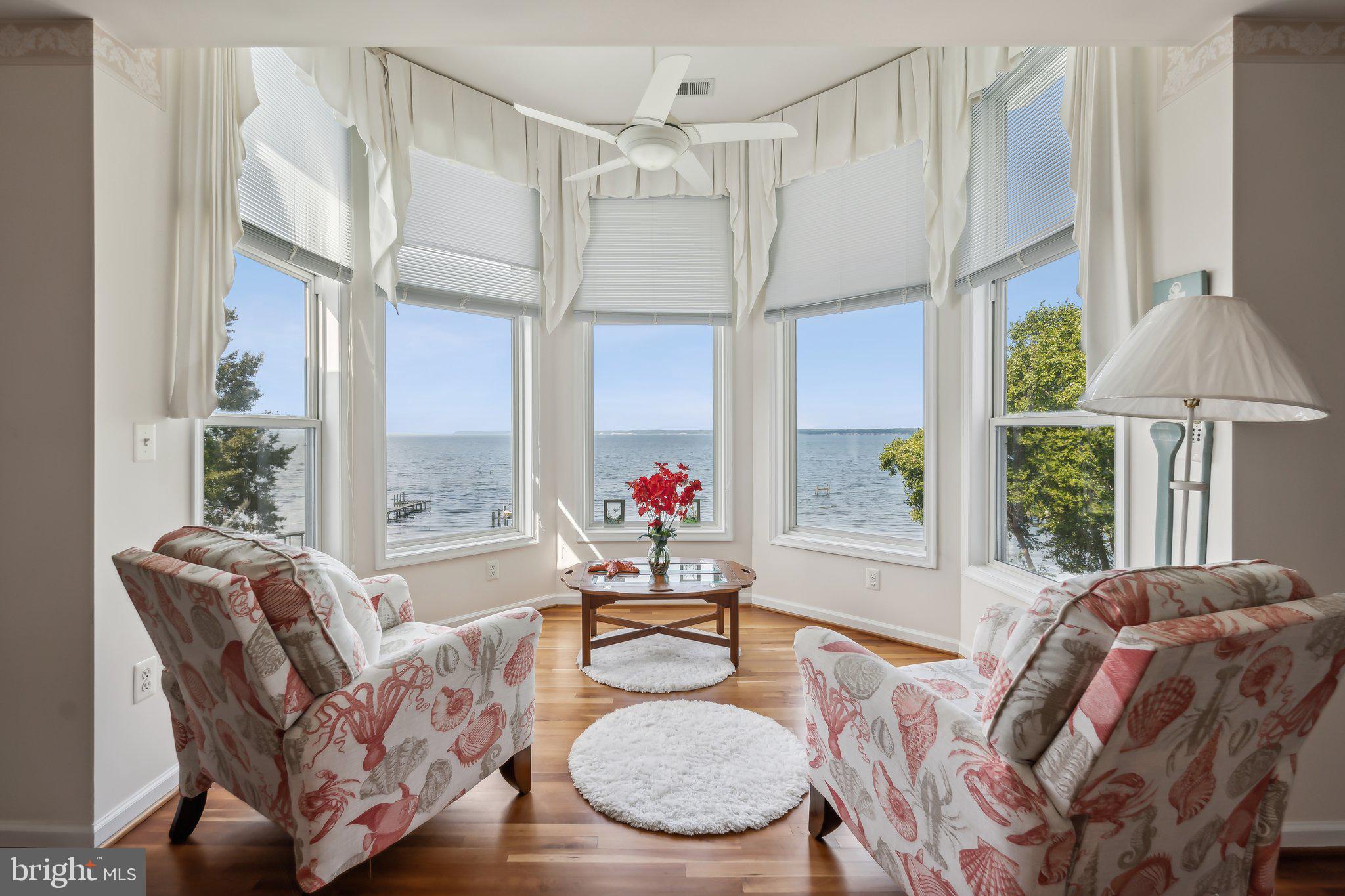 WILLIAMSBURG ON THE POTOMAC - Residential