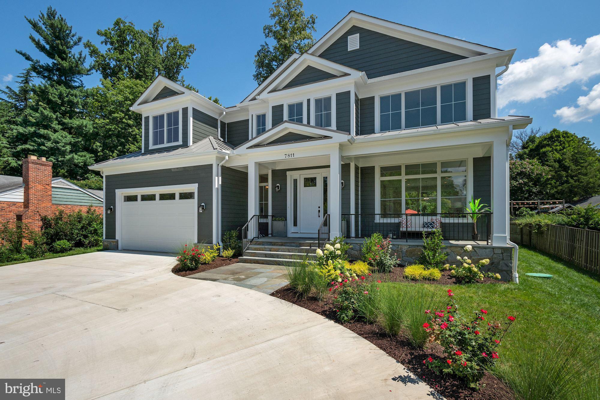 ENGLISH VILLAGE - Residential