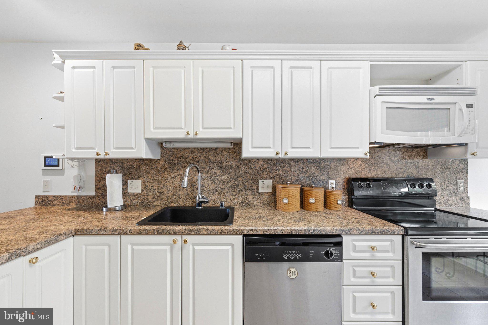 OWENS LANDING - Residential