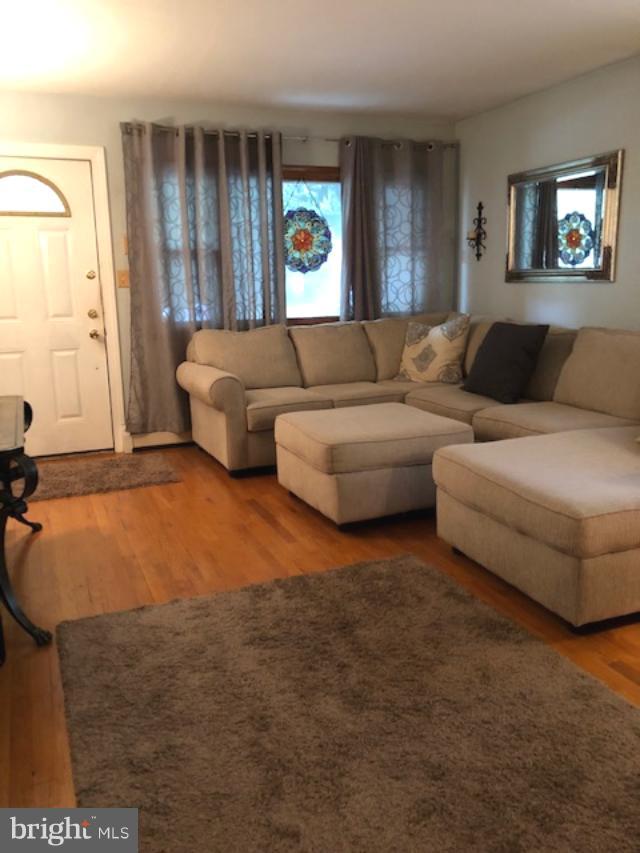 ESSEX - Residential