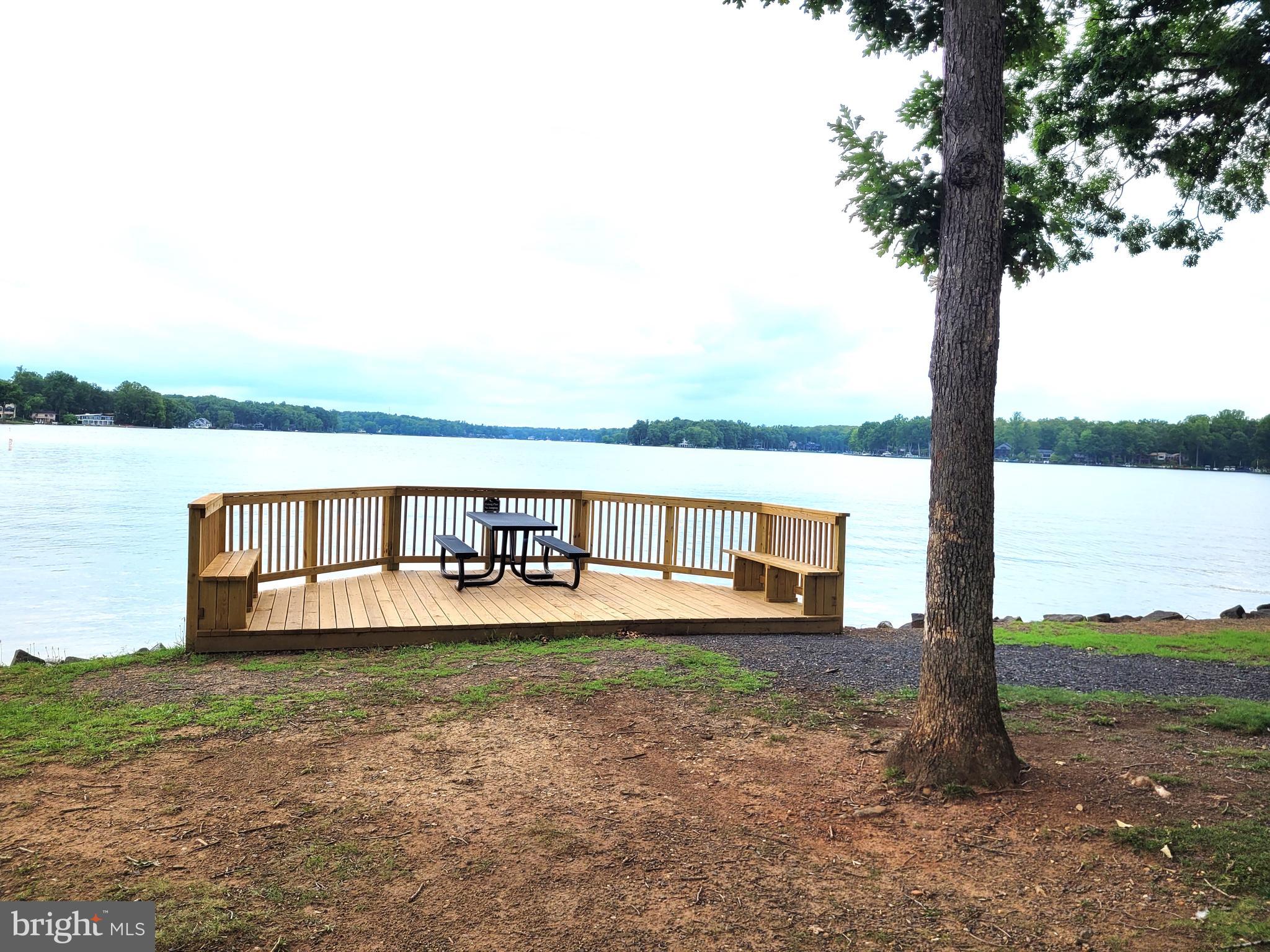 LAKE OF THE WOODS - Land