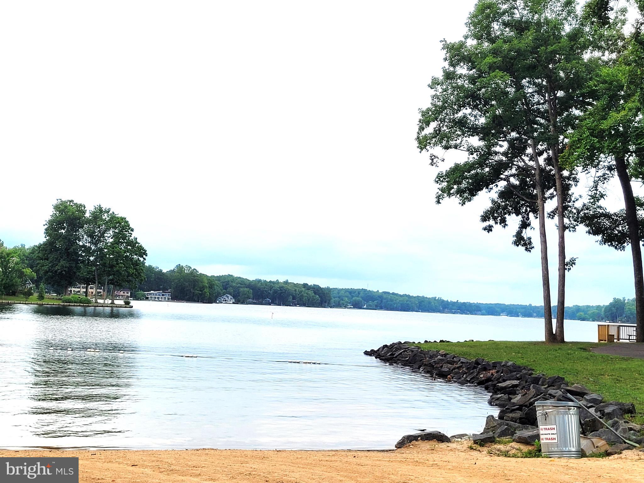 LAKE OF THE WOODS - Land