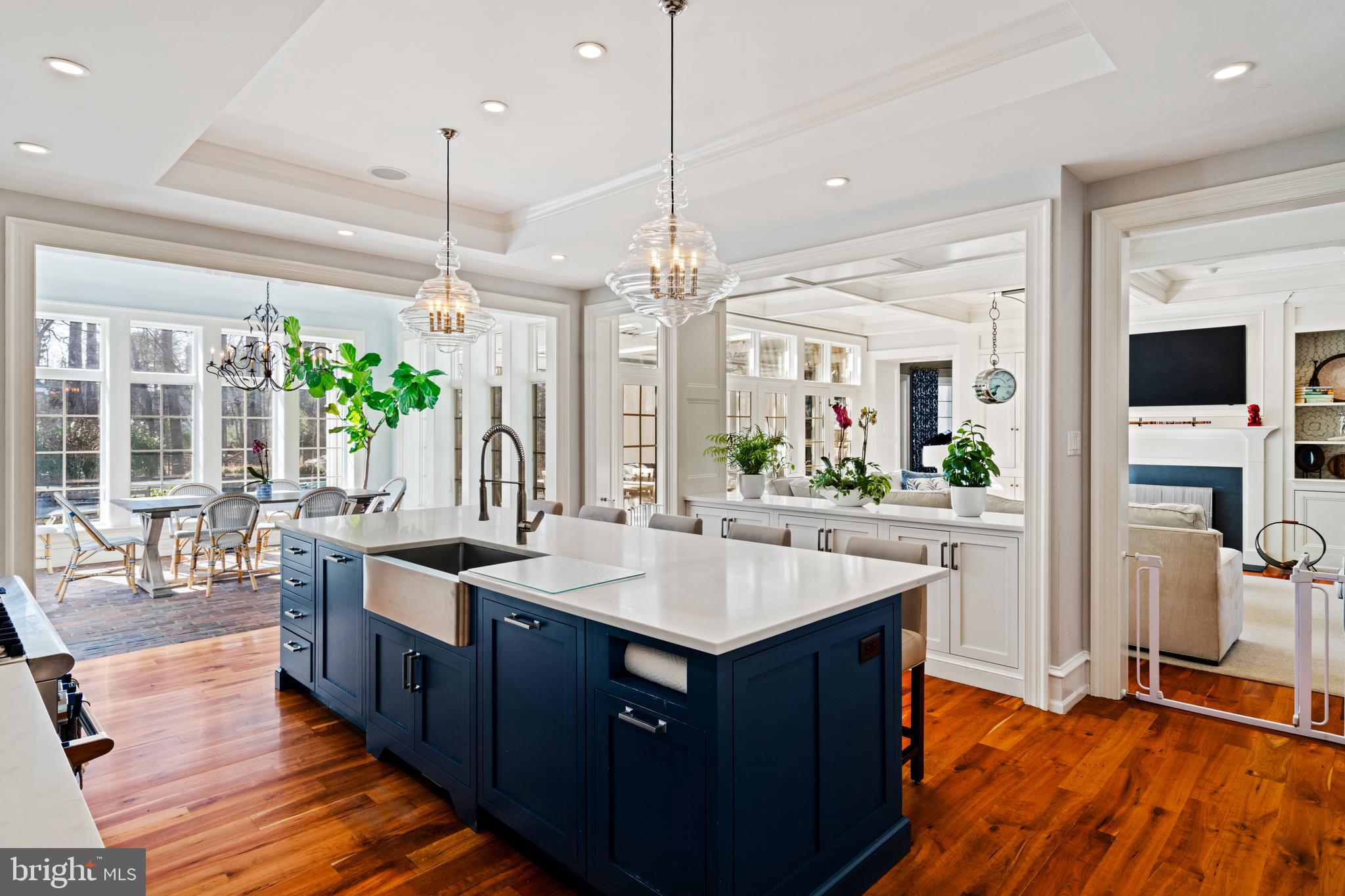 WINFIELD - Residential