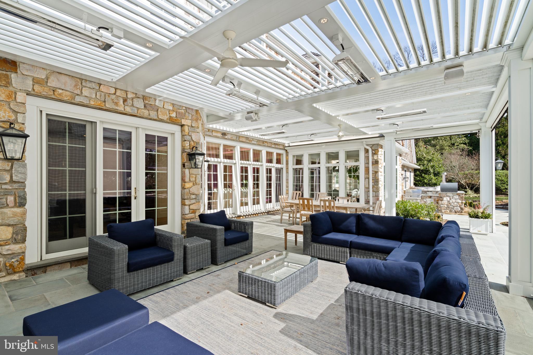 WINFIELD - Residential