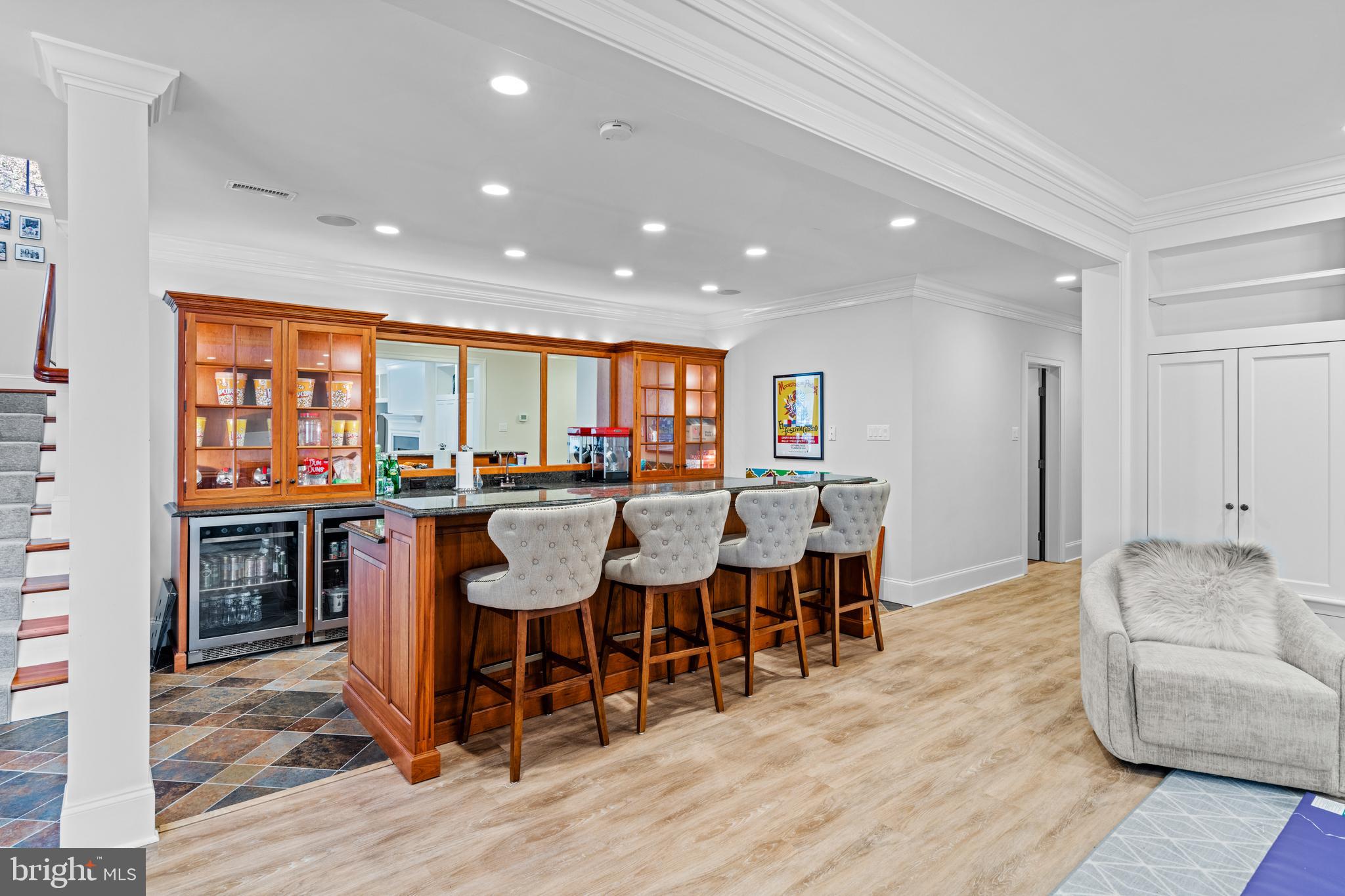 WINFIELD - Residential