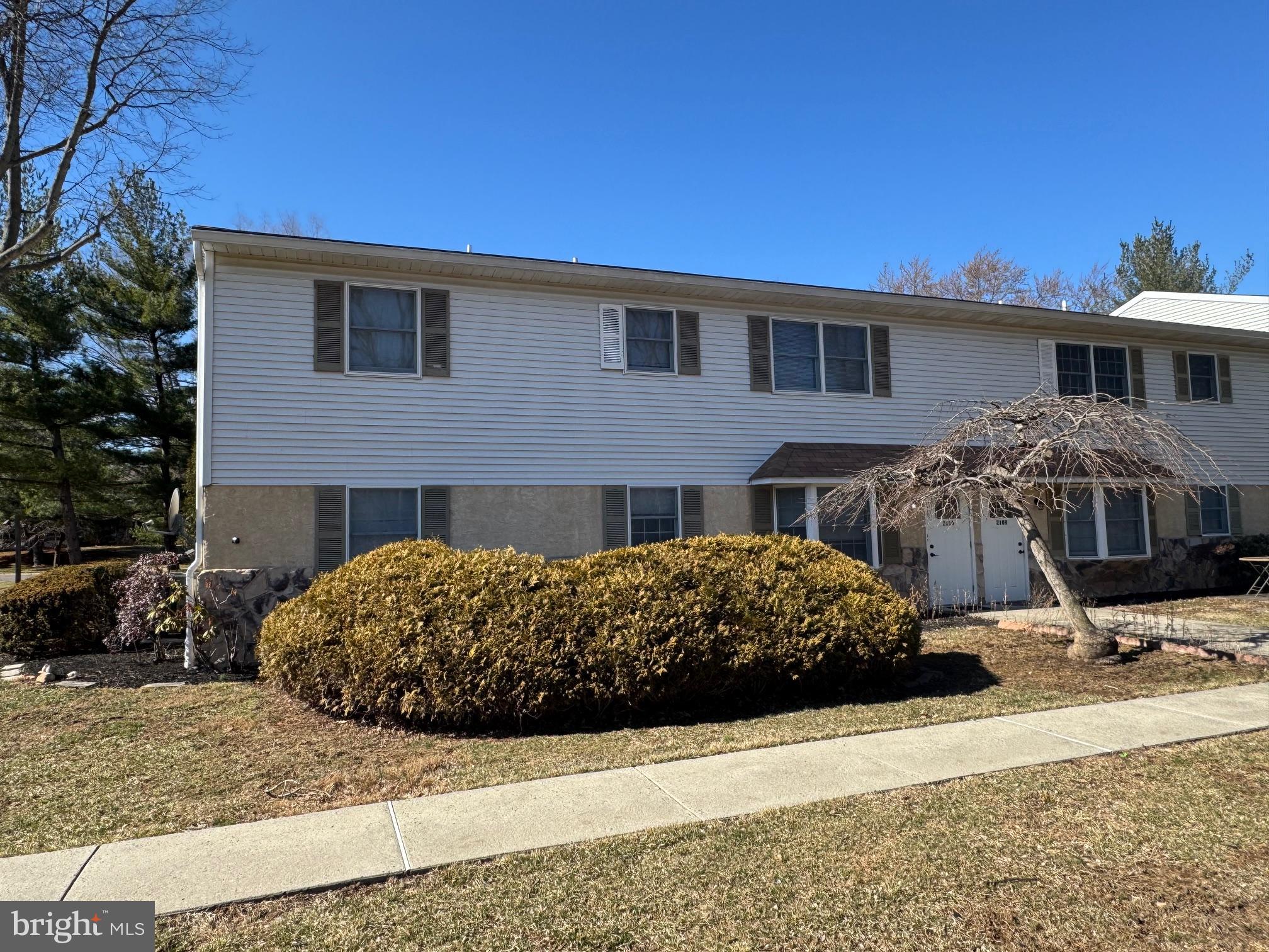 Nestled in the heart of Montgomery County, welcome to a totally renovated  1st floor end unit 1 bedroom/1 bathroom condo located in sought after Whitpain Hills. This property holds many desired features like vinyl planked floors, newly painted, new HVAC systems, recessed lighting, new washer/dryer in unit, and granite countertops. The living room has a bay window allowing natural light to fill the room, crown molding, and a coat closet. In the kitchen, there are 42" cabinets with soft close doors and drawers, granite backsplash, breakfast bar, undermount sink, garbage disposal, and stainless-steel appliances. The bathroom has a tiled tub/shower combination and tiled floor. The large bedroom has recessed lighting, crown molding and two spacious closets. Located in the award-winning Wissahickon School District, this home is conveniently located near Centre Square Commons Shopping Center. Just a short drive away, you can enjoy all the quaint boutiques, dining and entertainment in revitalized downtown Ambler or Skippack Village have to offer! Easy access to all major arteries and the Septa train line will make for a comfortable commute to just about any destination. First and last months rent, plus one month security deposit due upon signing. No pets and no smoking allowed!