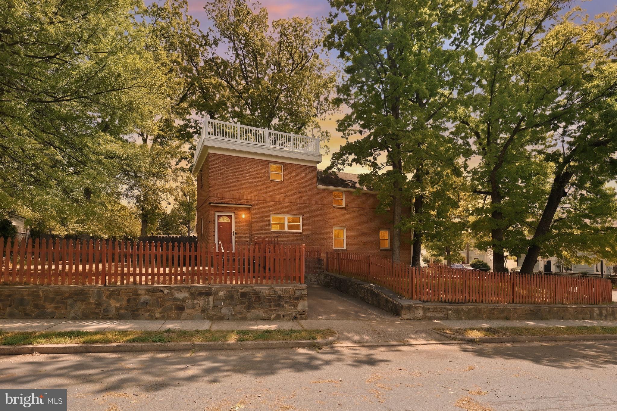 COLUMBIA FOREST - Residential