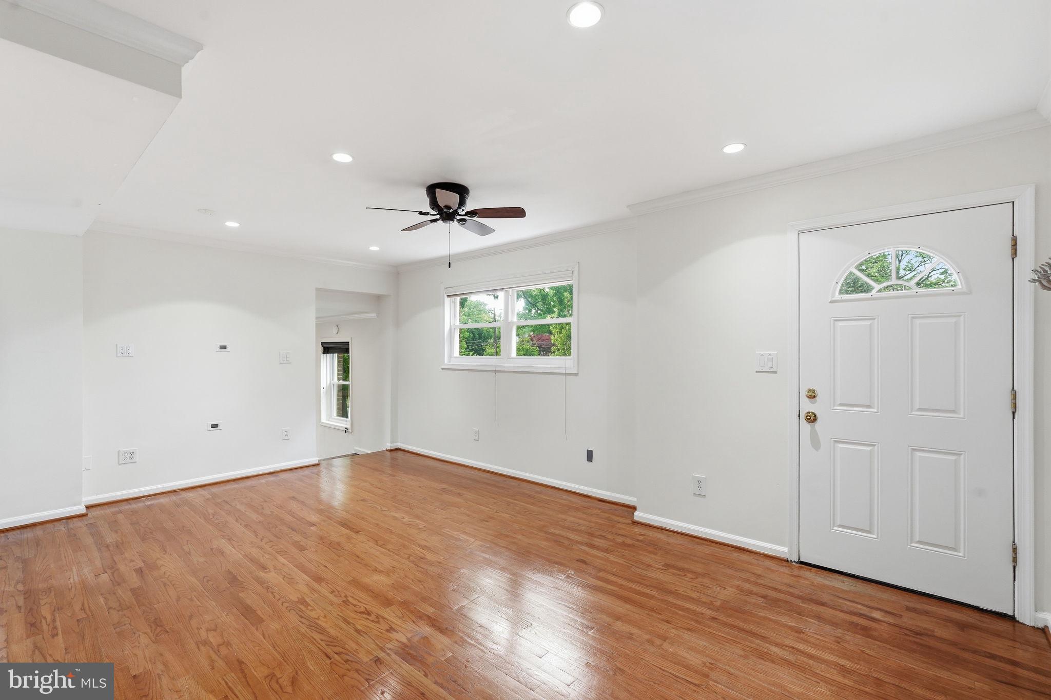 COLUMBIA FOREST - Residential
