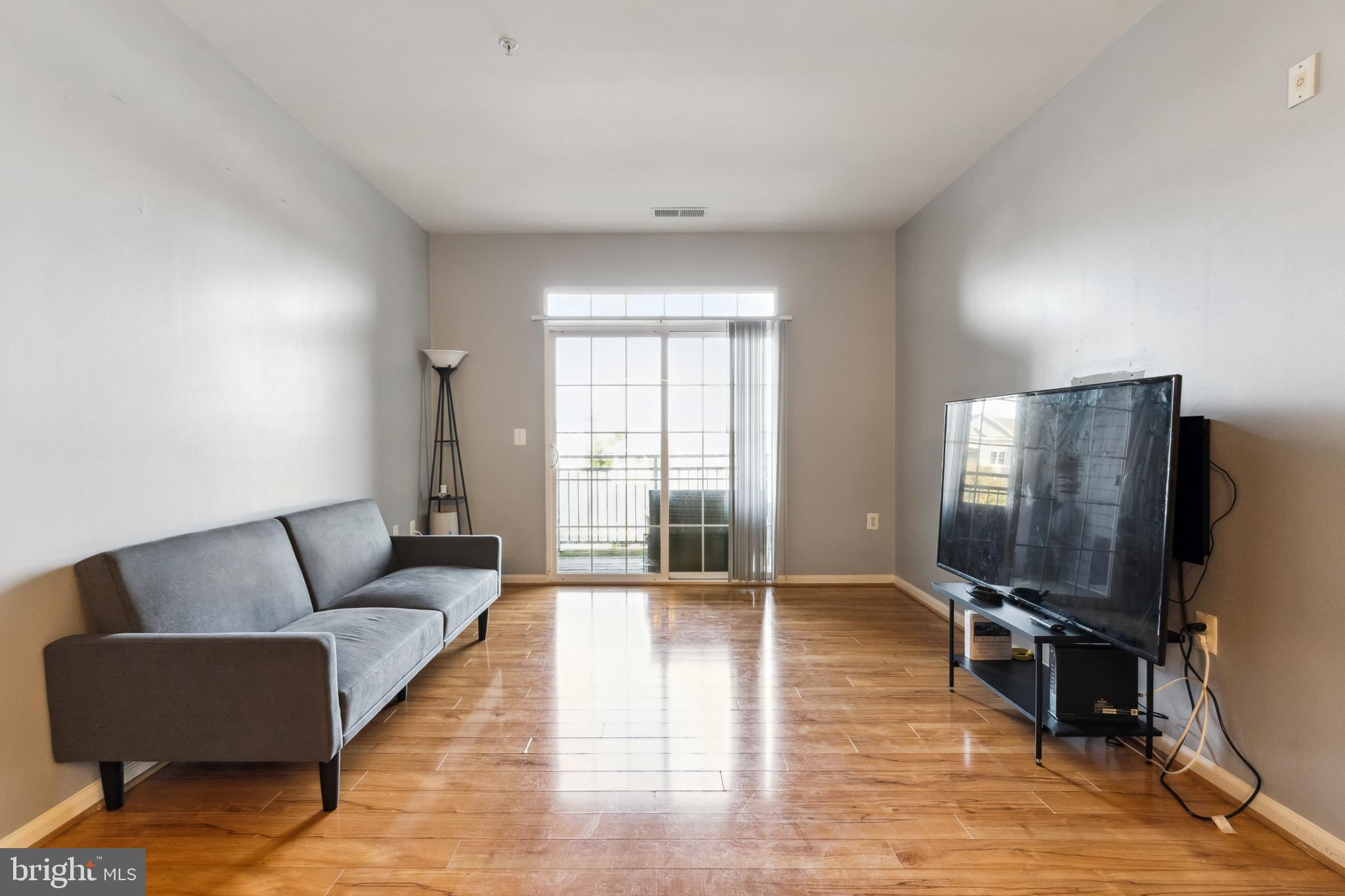 THE ADDISON AT ST PAUL - Residential