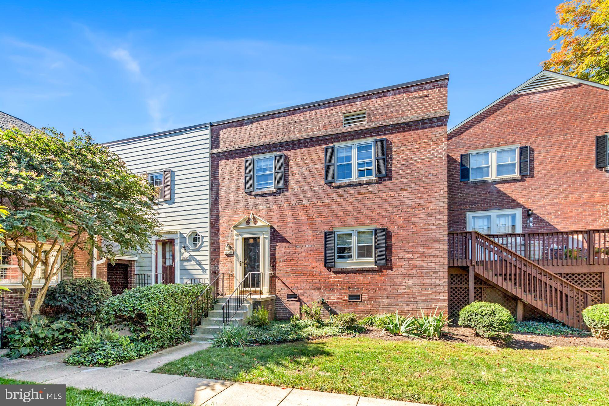 KENWOOD FOREST - Residential
