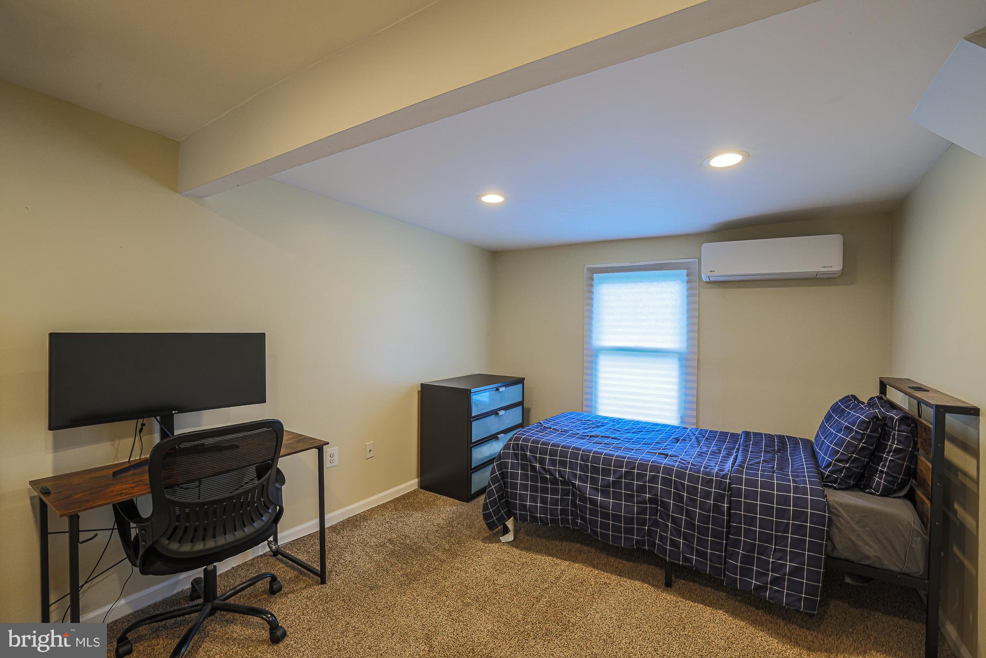 MOUNT CLARE - Residential