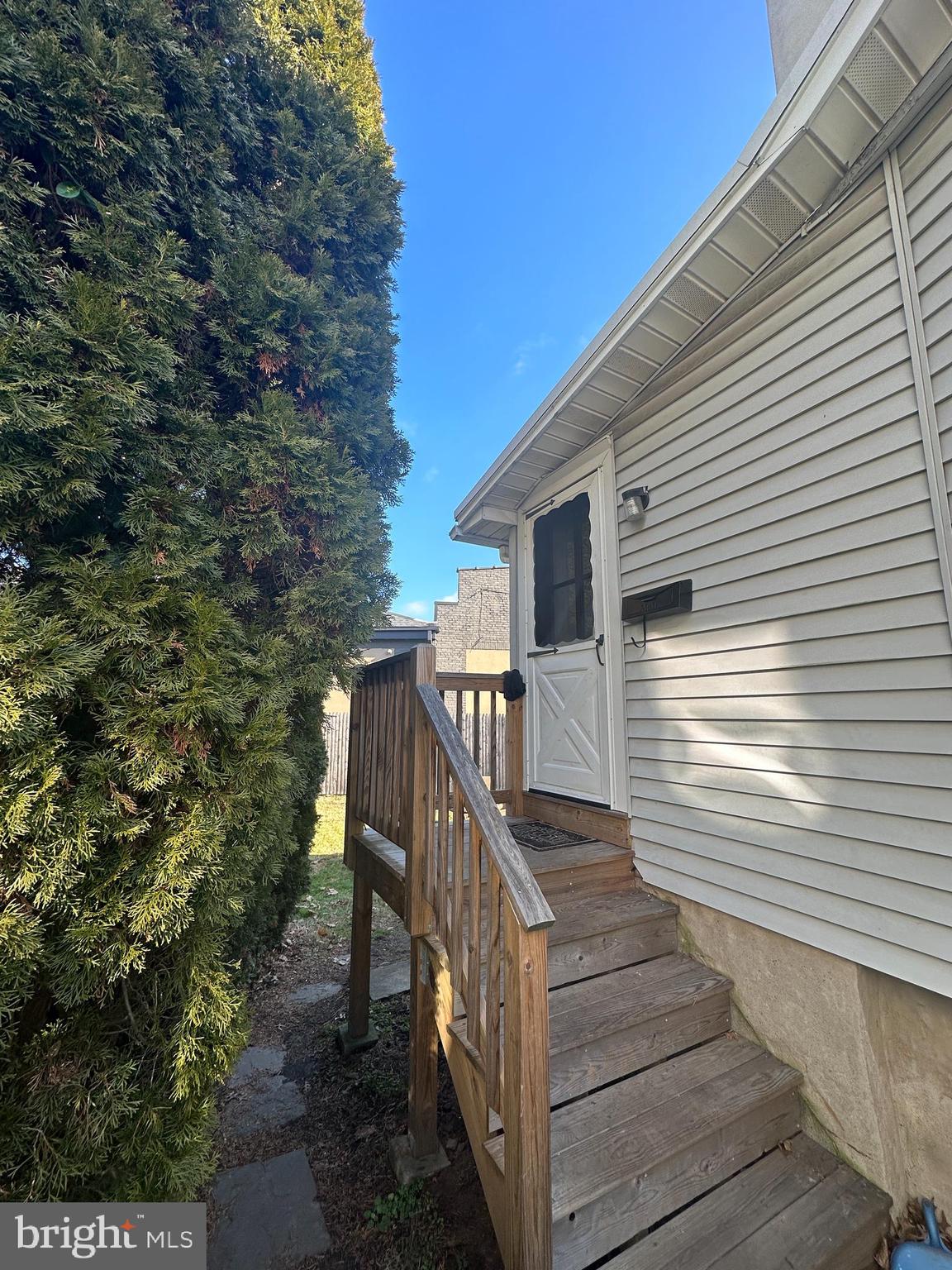 DOYLESTOWN BORO - Residential Lease