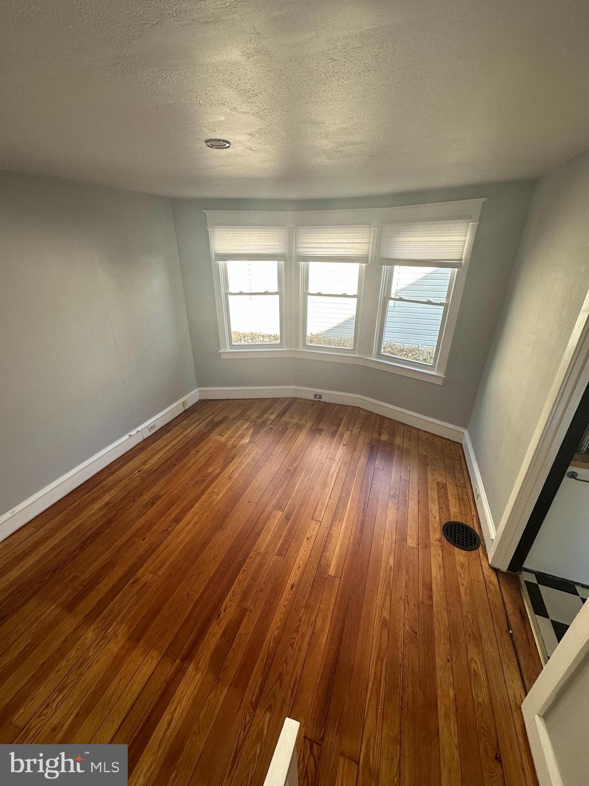 DOYLESTOWN BORO - Residential Lease