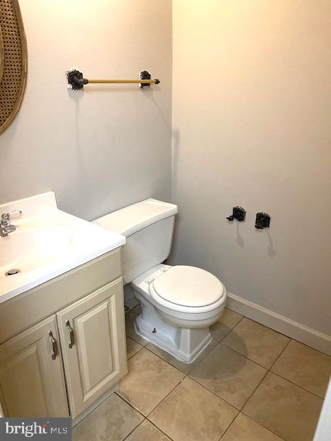 SHADOW OAK - Residential Lease