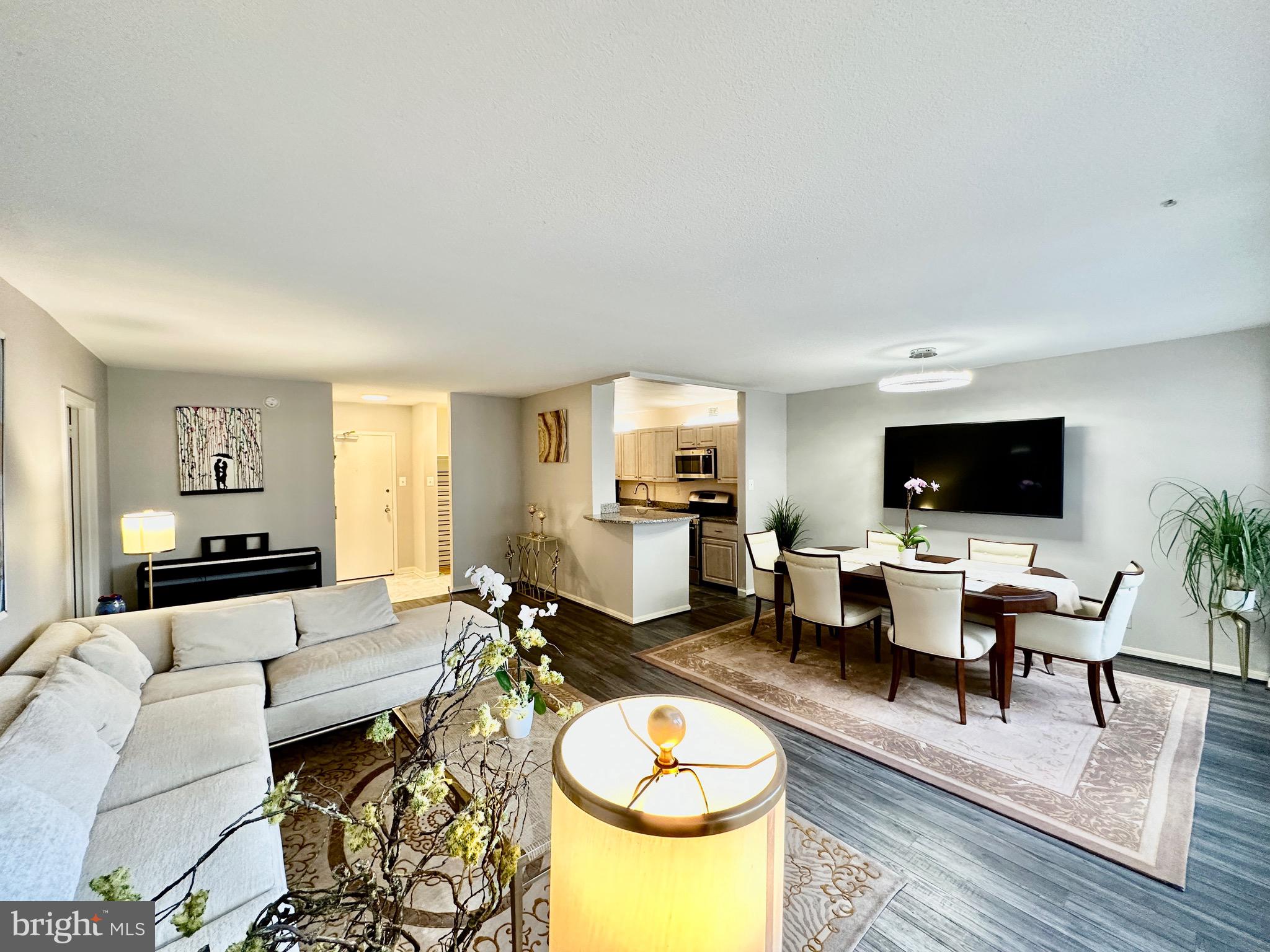 WILLOUGHBY OF CHEVY CHASE - Residential