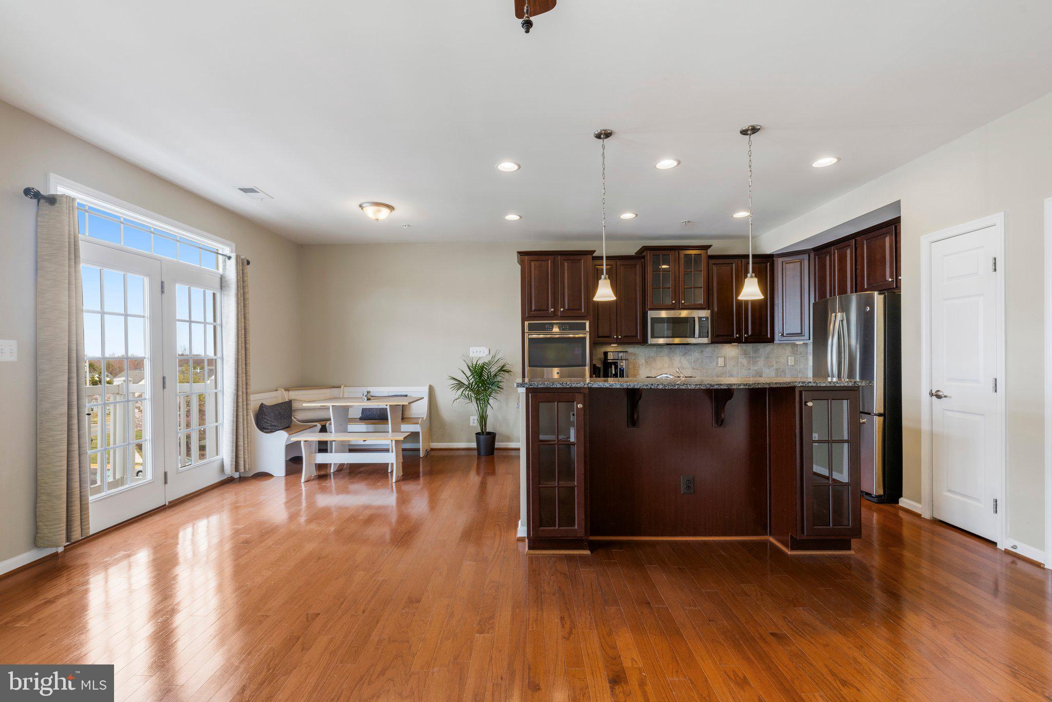 SOMERSET CONDO - Residential