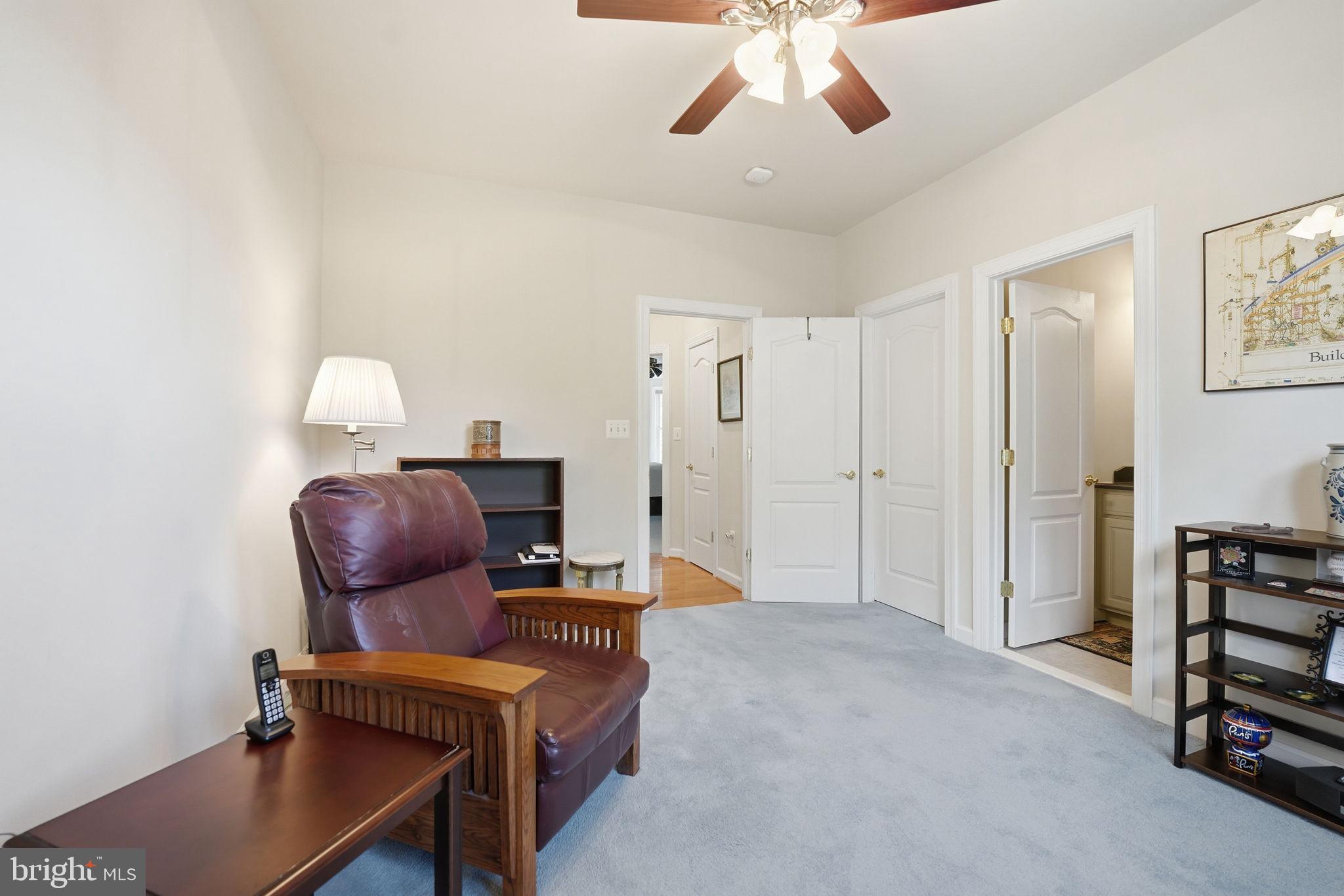 PRESIDENTIAL HILLS - Residential