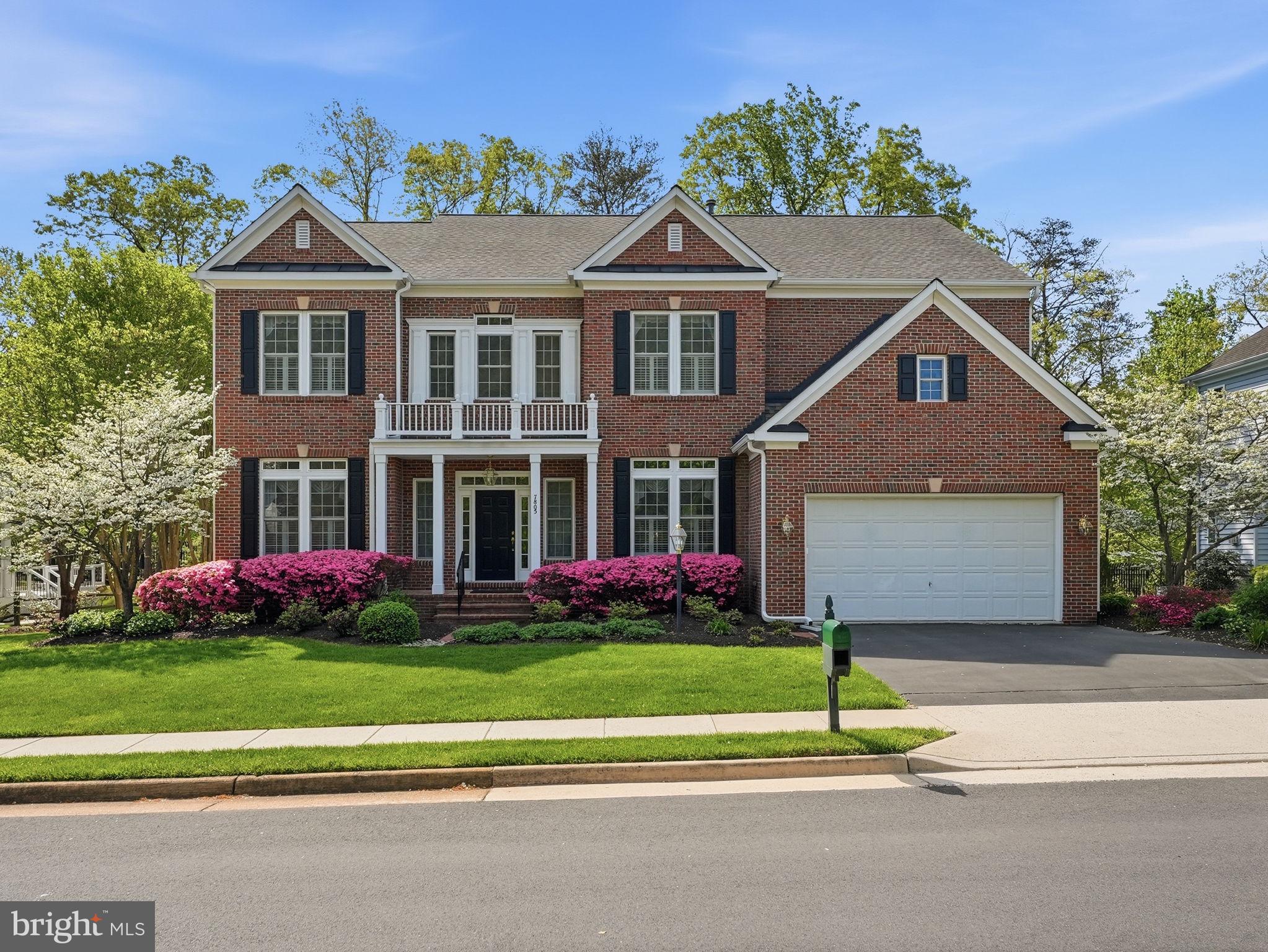 PRESIDENTIAL HILLS - Residential
