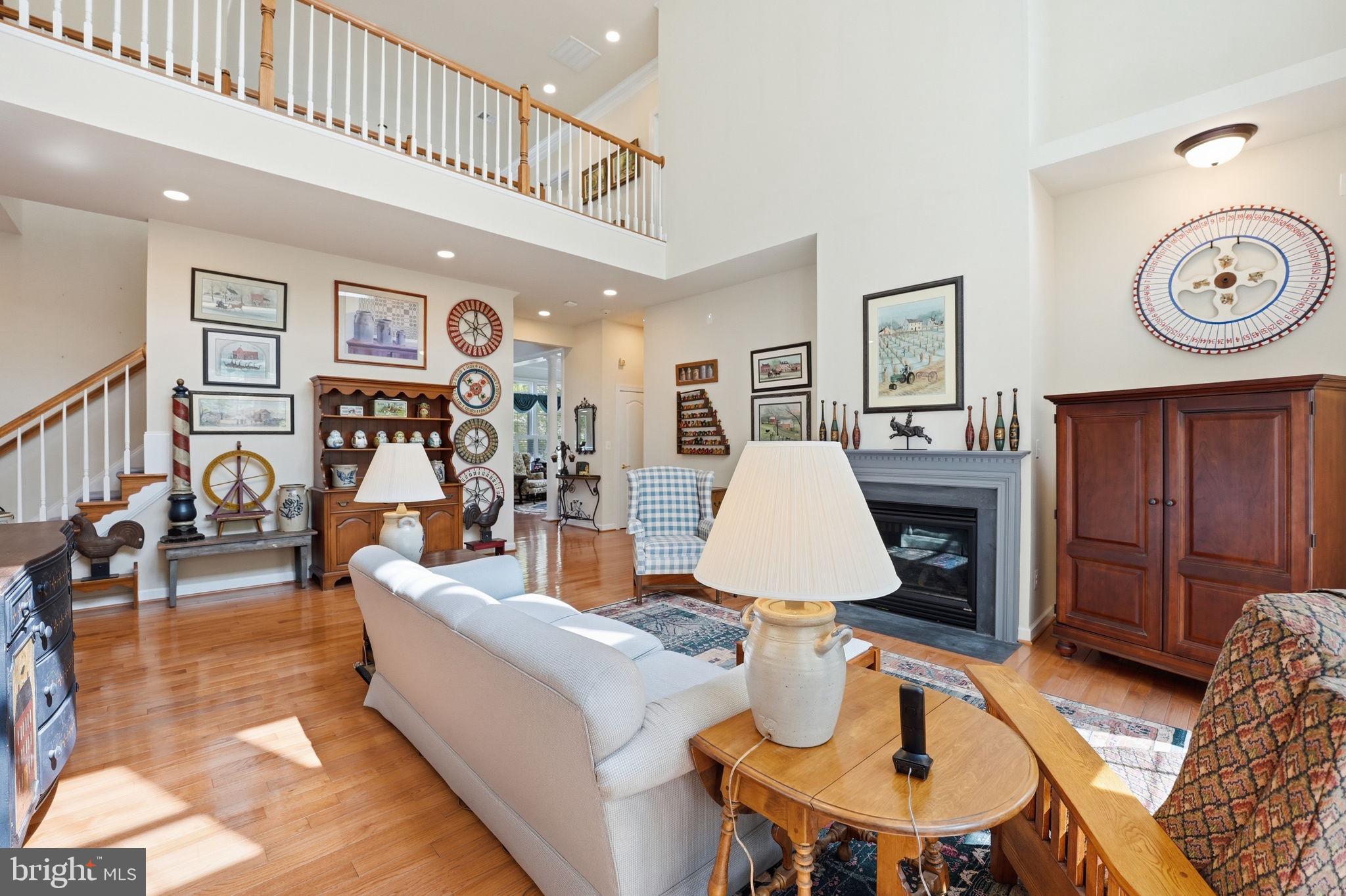 PRESIDENTIAL HILLS - Residential