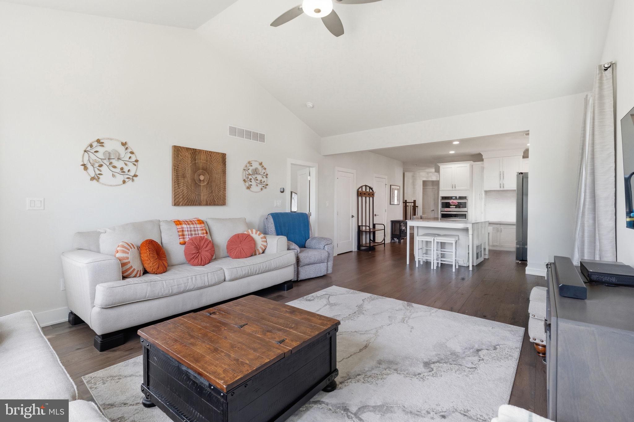 WHITE SPRINGS AT PROVIDENCE - Residential
