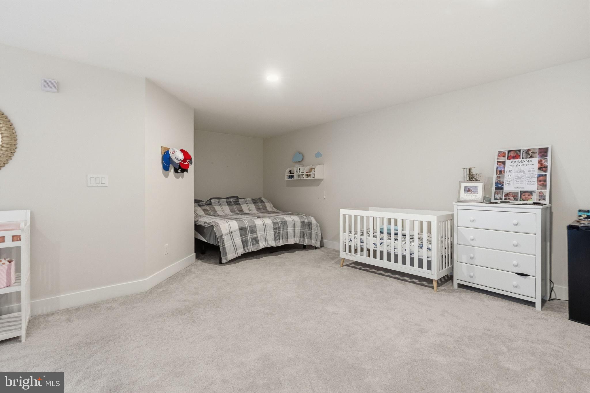WHITE SPRINGS AT PROVIDENCE - Residential