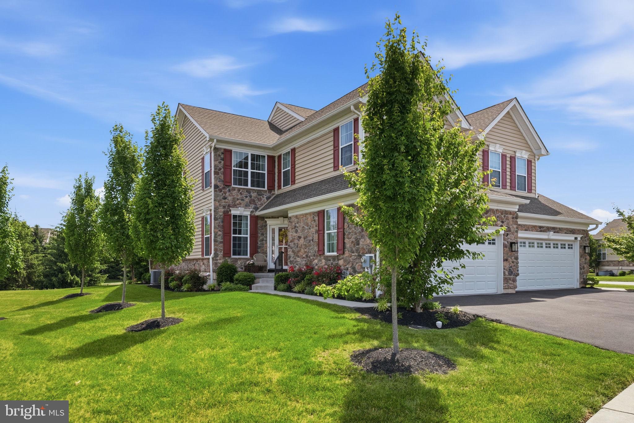 WHITE SPRINGS AT PROVIDENCE - Residential