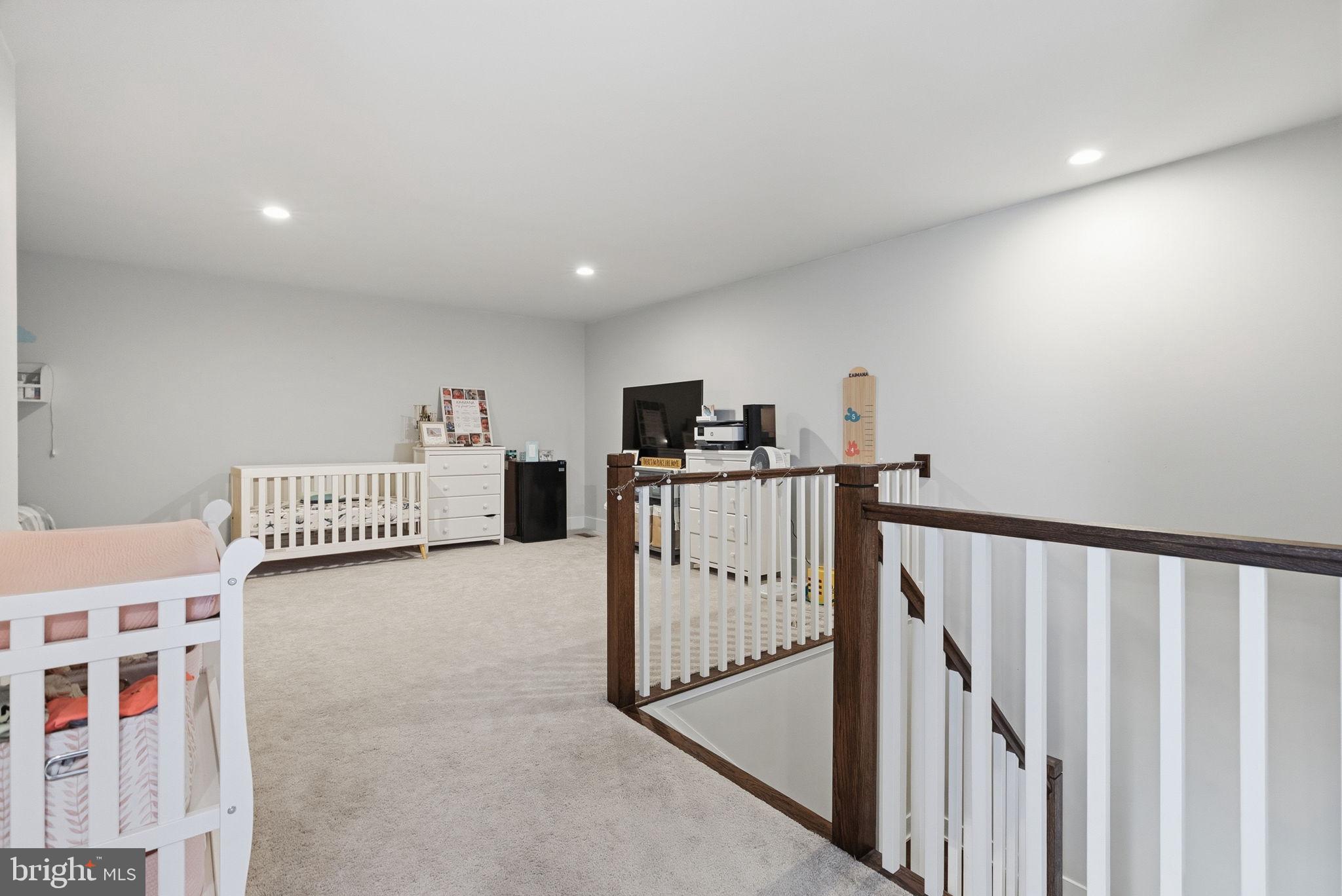 WHITE SPRINGS AT PROVIDENCE - Residential