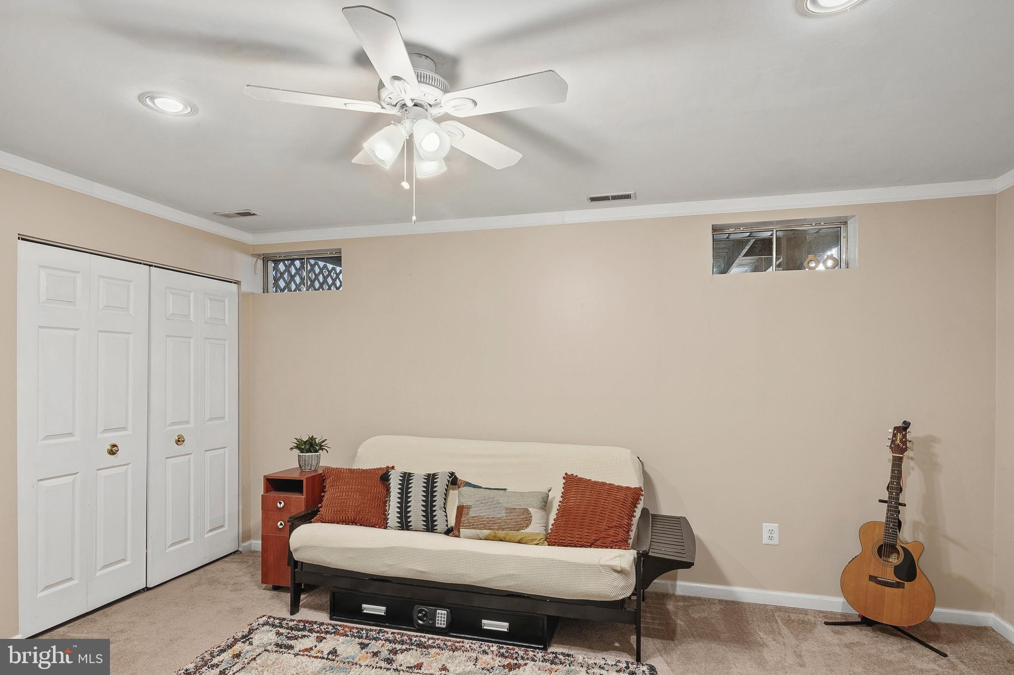 TIMBERGROVE - Residential