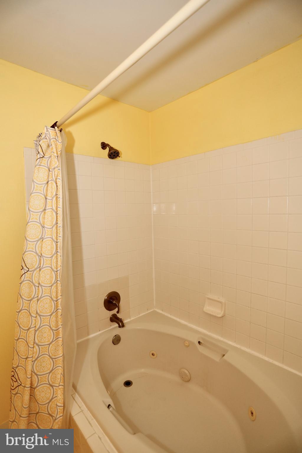 KENTLANDS VIEW - Residential