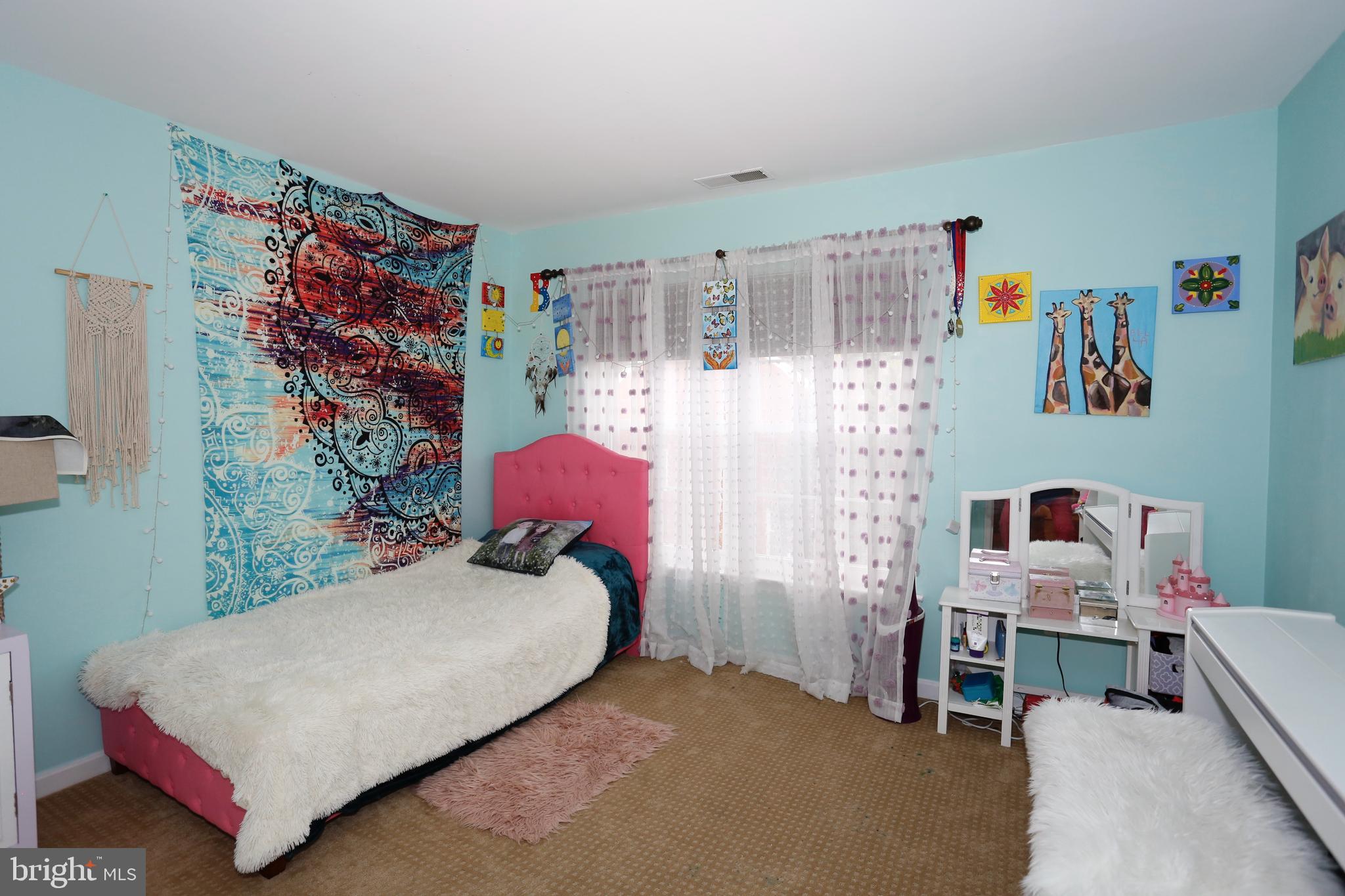 KENTLANDS VIEW - Residential