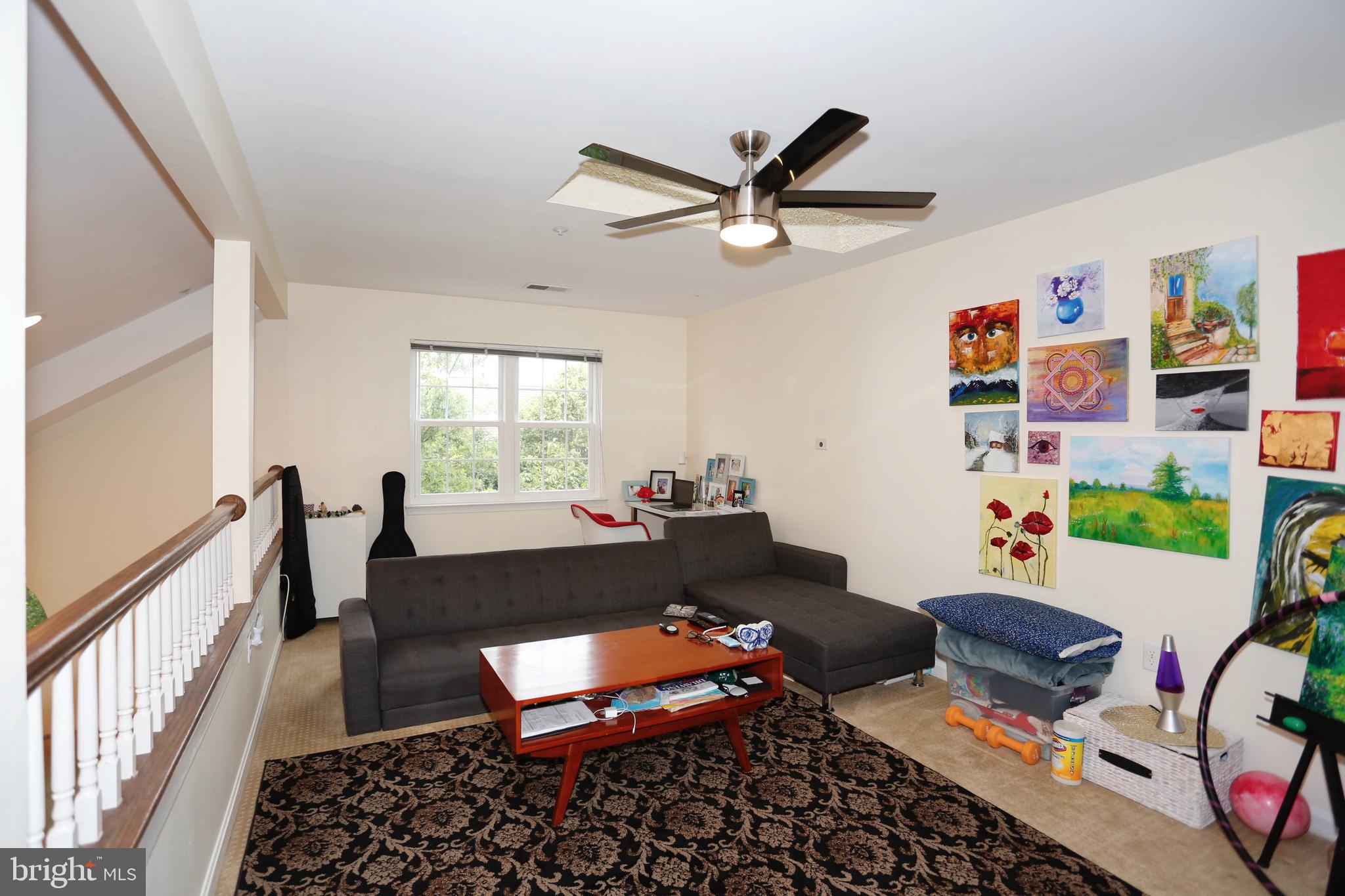 KENTLANDS VIEW - Residential
