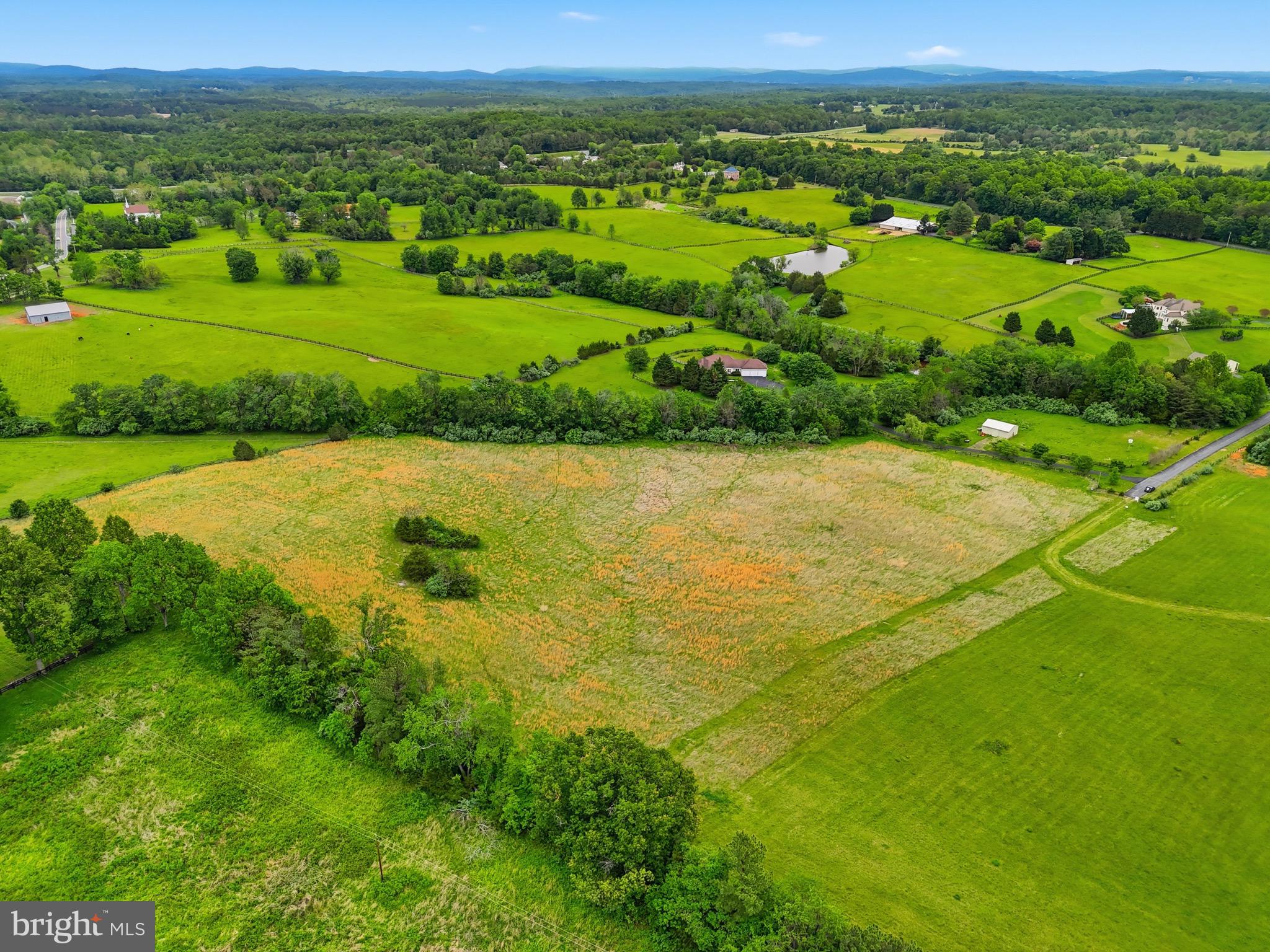 WINDEMEER FARM ESTATES - Land