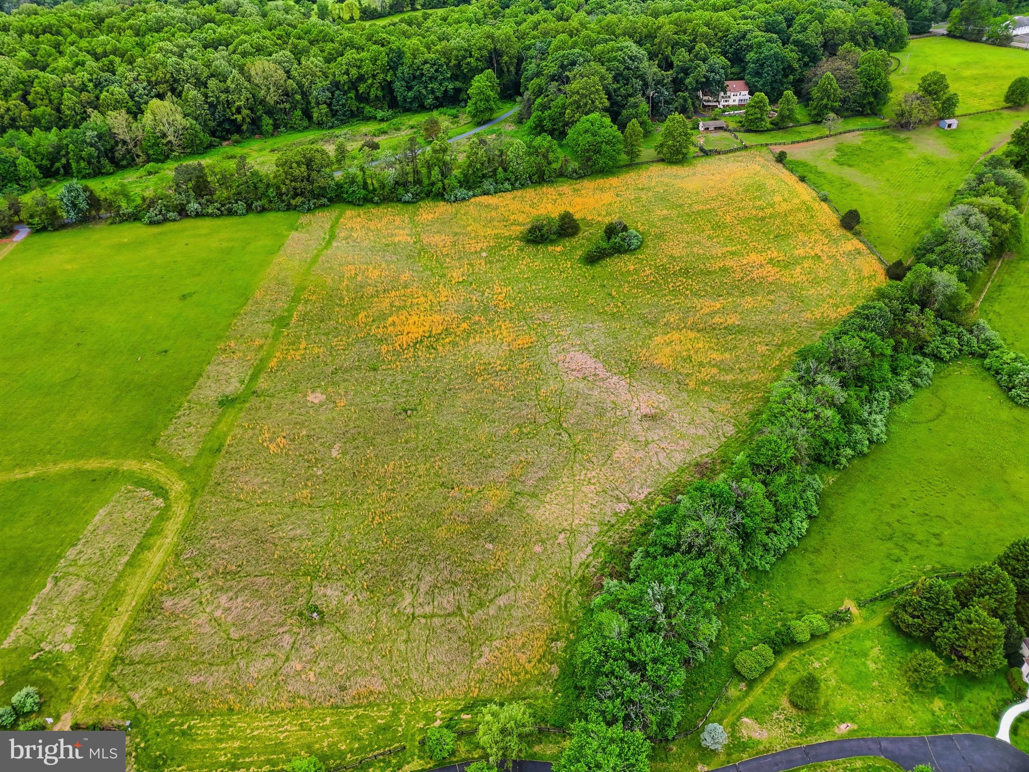 WINDEMEER FARM ESTATES - Land