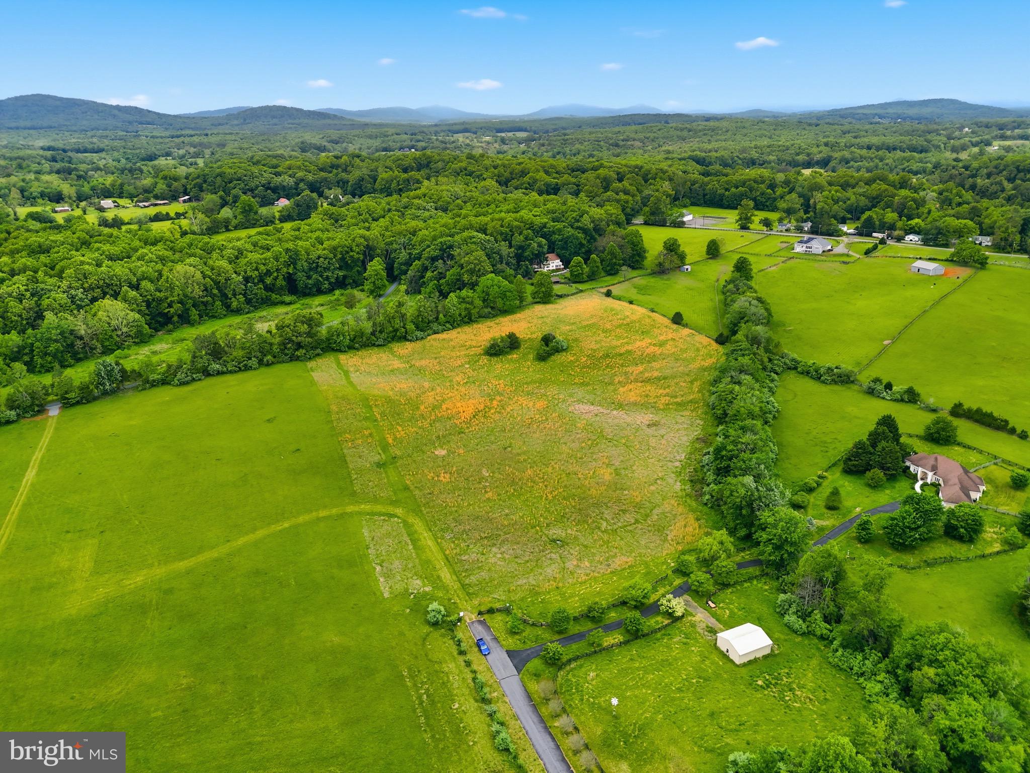 WINDEMEER FARM ESTATES - Land