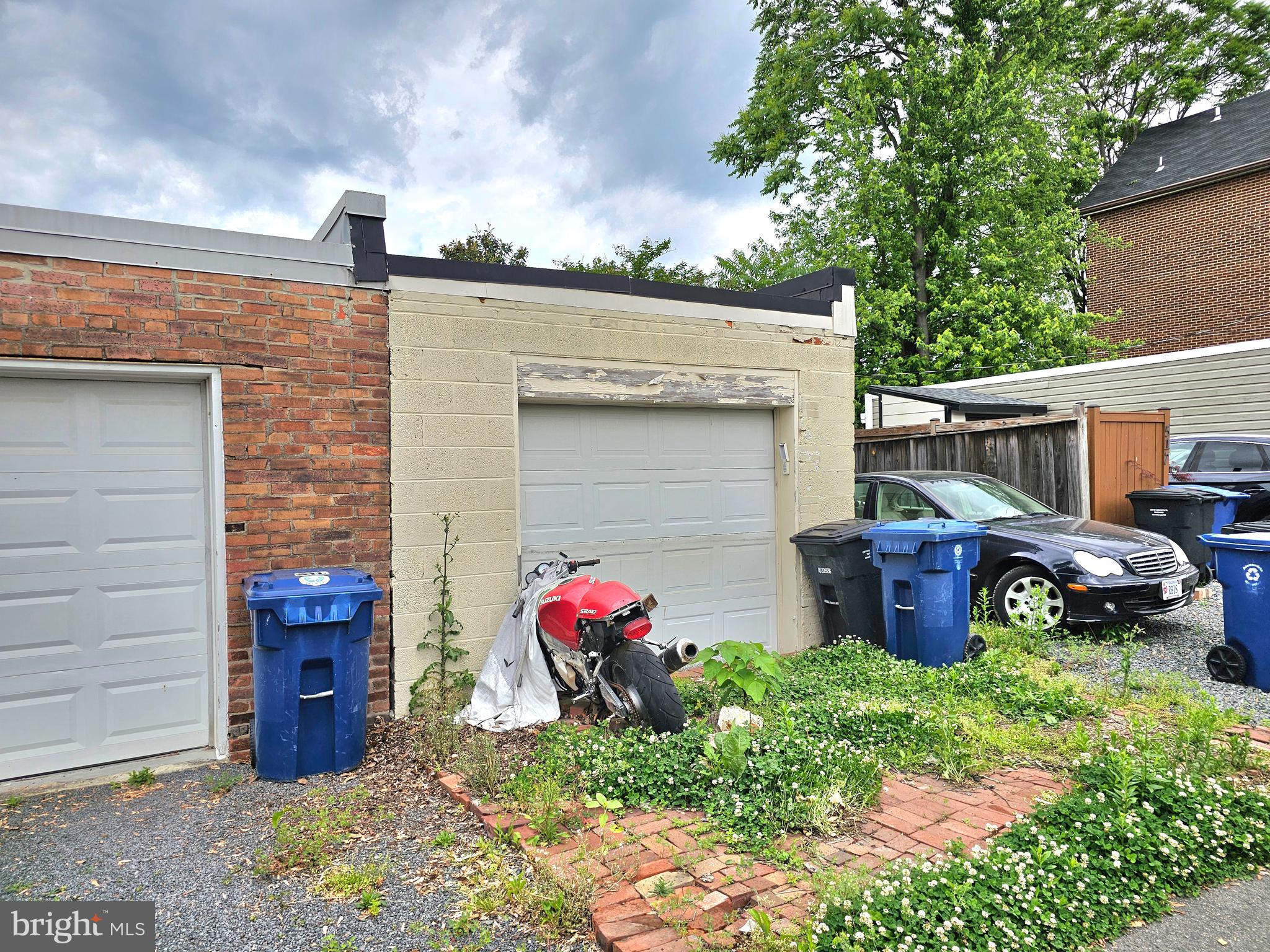 OLD TOWN ALEXANDRIA - Residential Lease