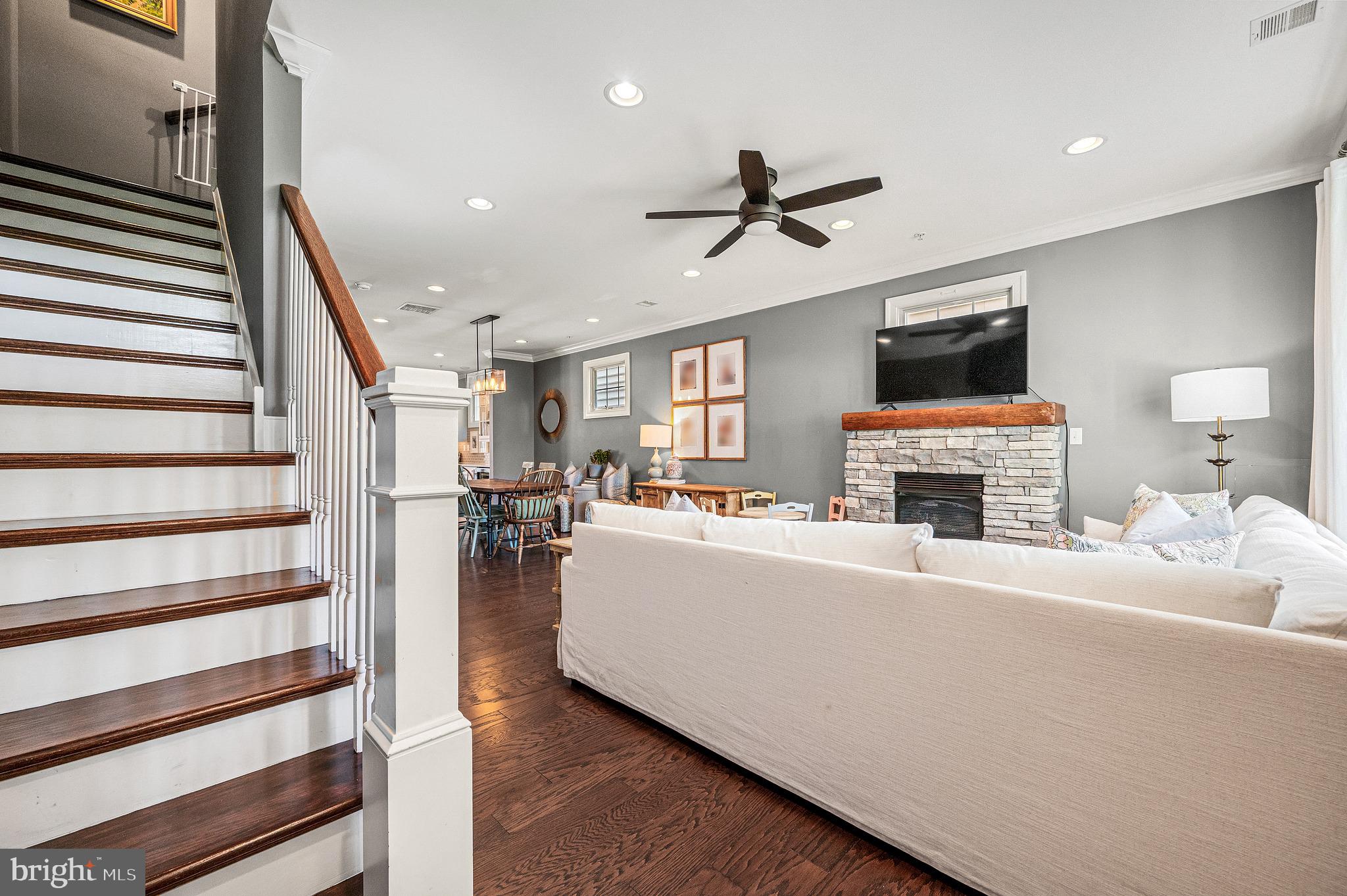 MAGNOLIA PLACE - Residential