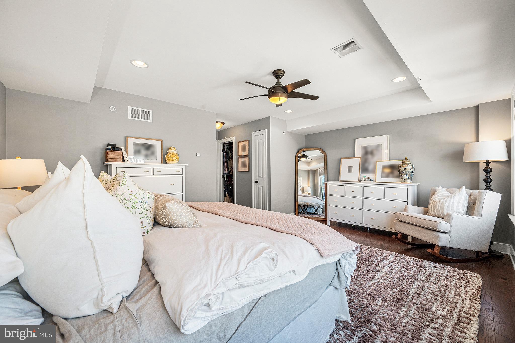 MAGNOLIA PLACE - Residential