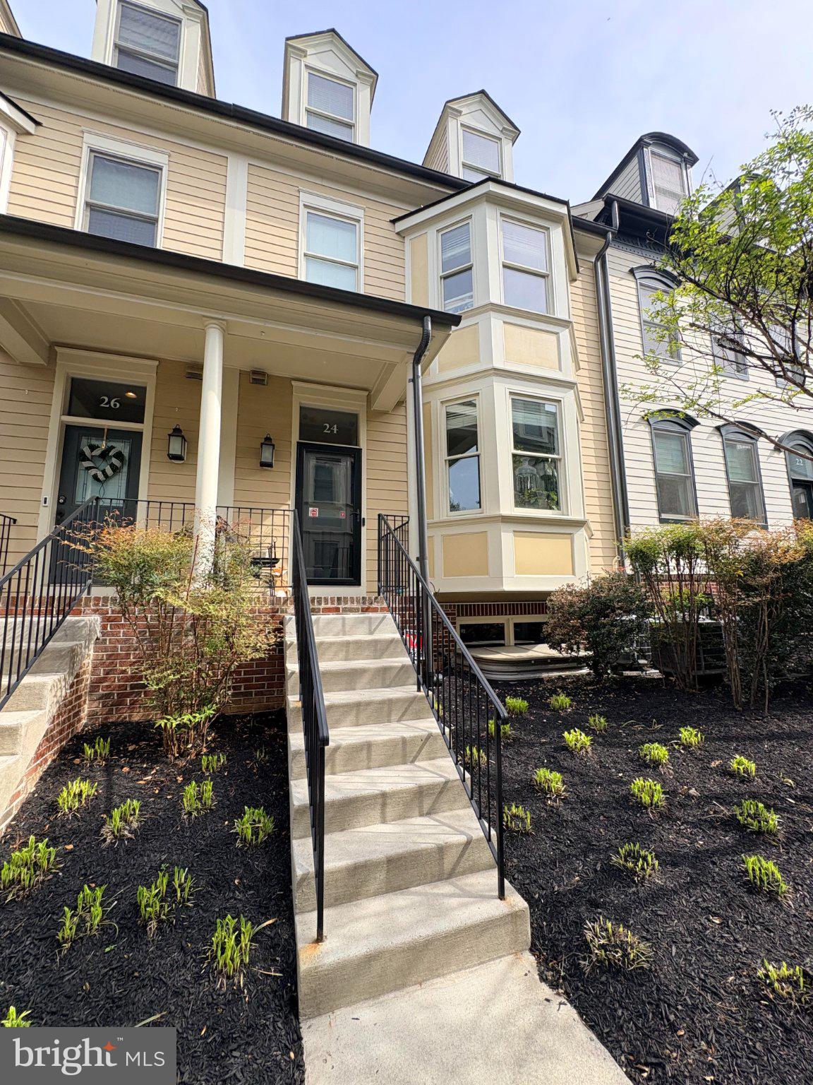 MAXWELL SQUARE - Residential