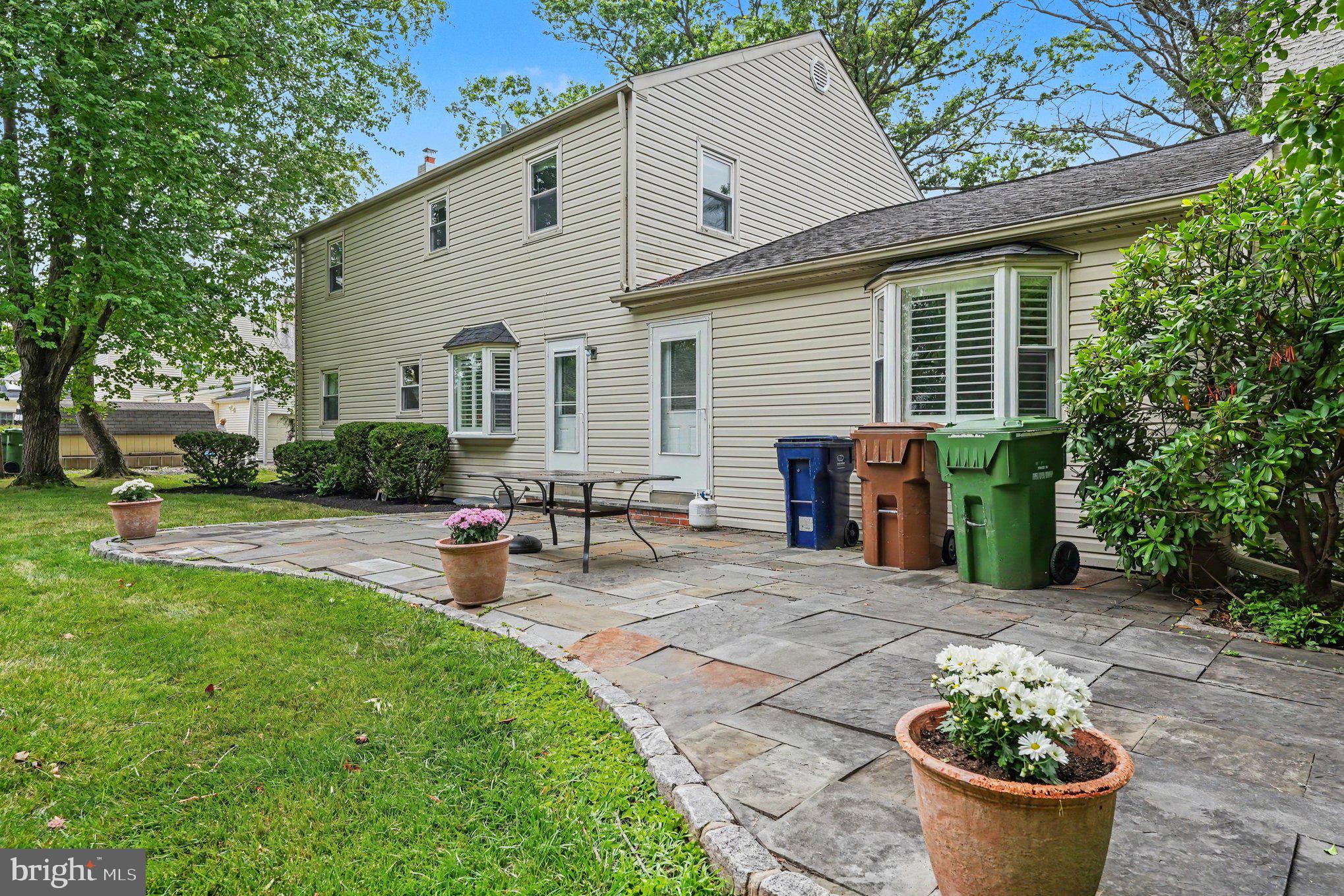 MAPLE GLEN - Residential
