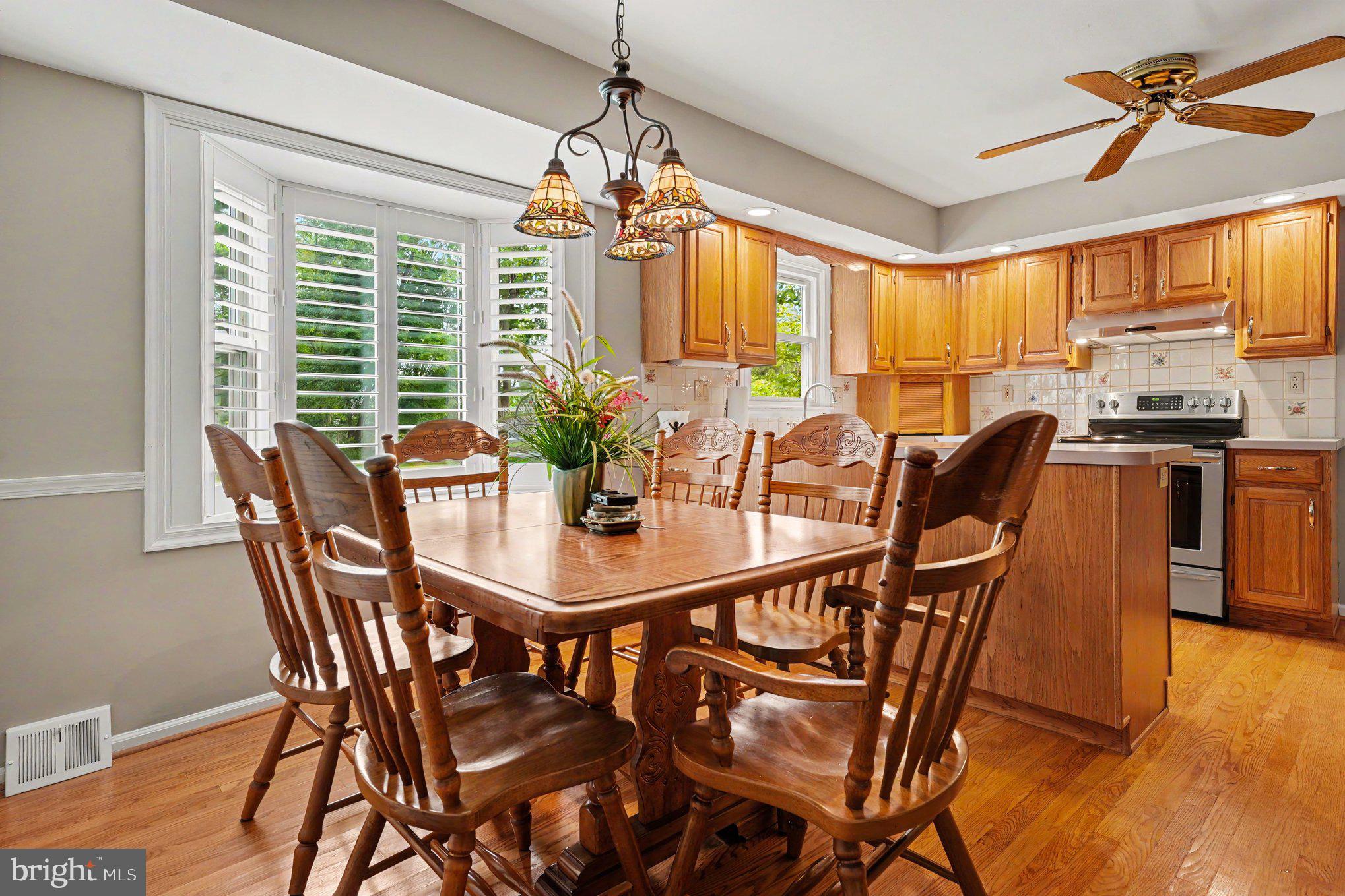 MAPLE GLEN - Residential