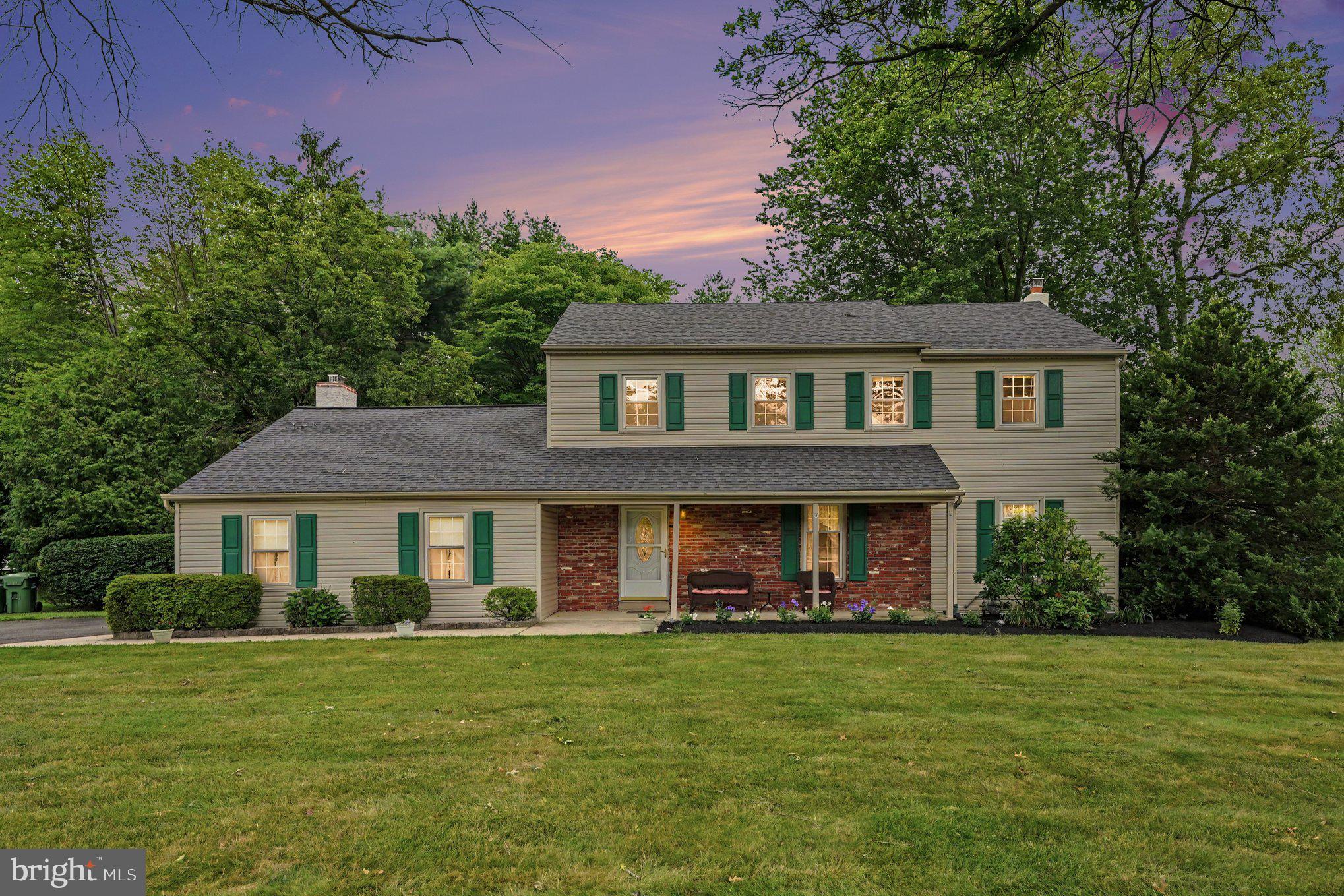 MAPLE GLEN - Residential