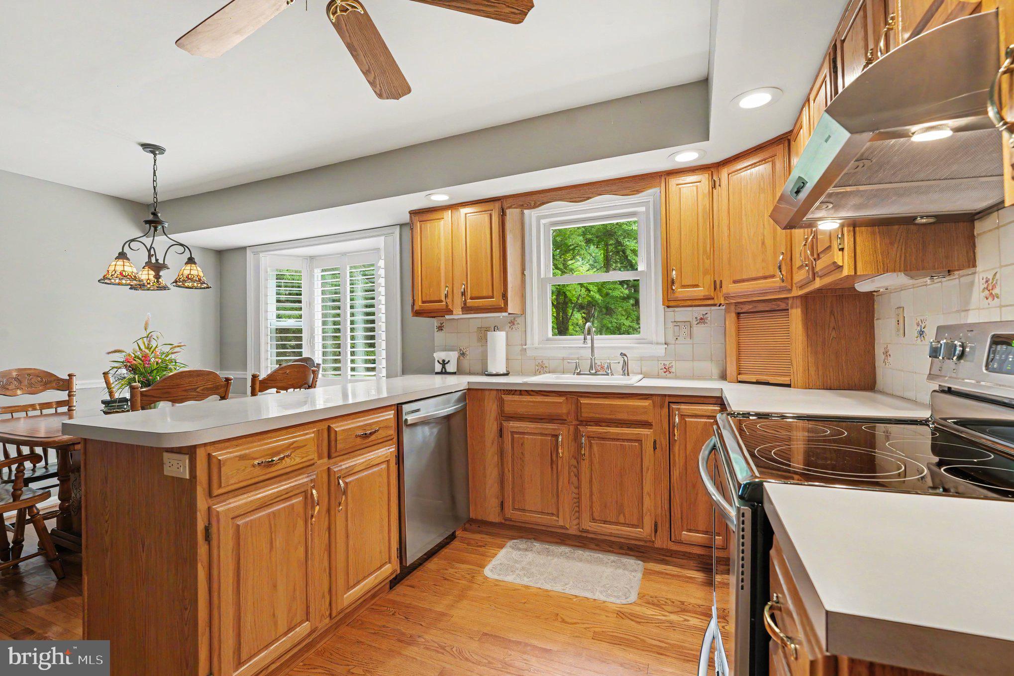 MAPLE GLEN - Residential