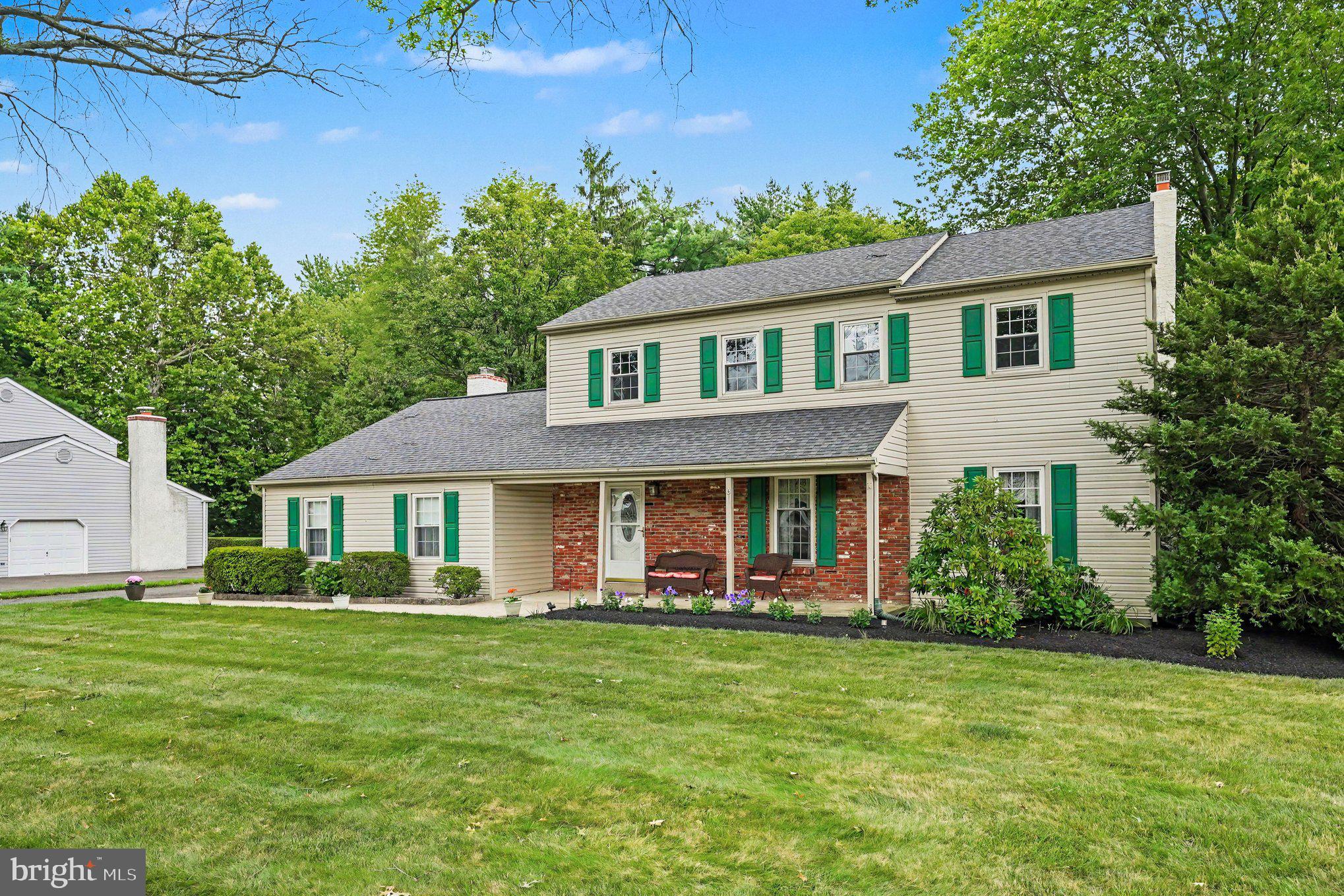 MAPLE GLEN - Residential