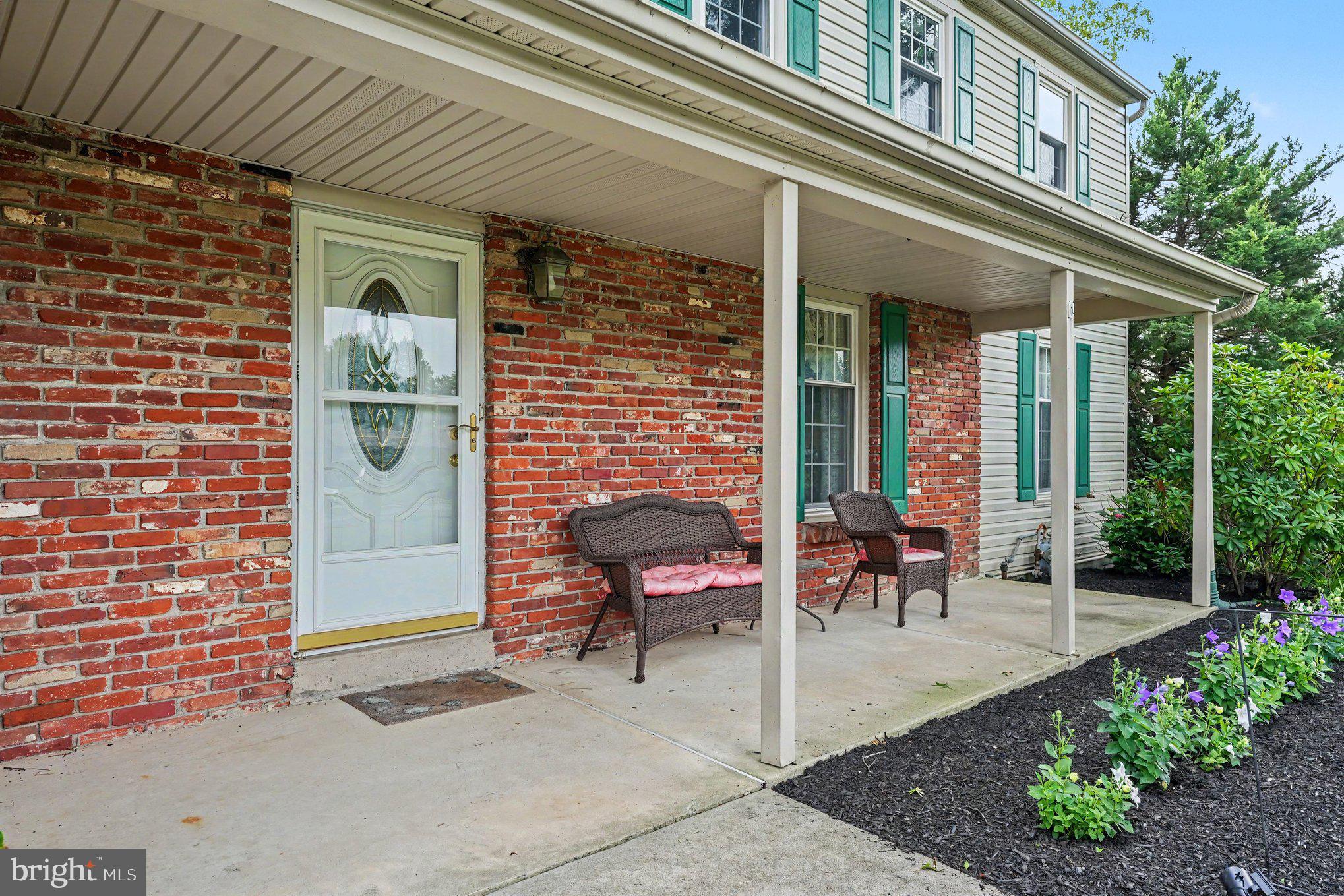 MAPLE GLEN - Residential